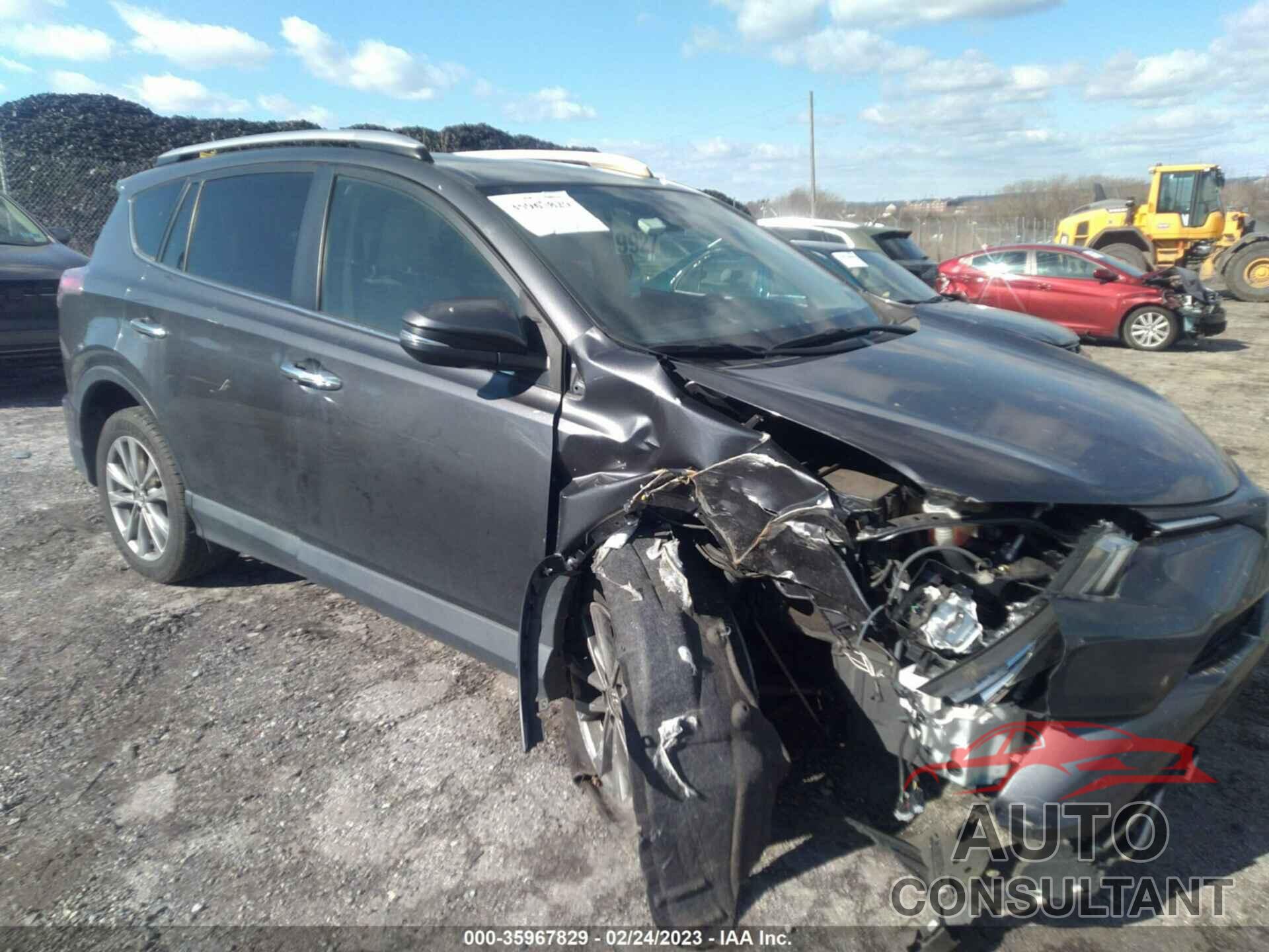 TOYOTA RAV4 2016 - JTMDFREV0GJ075133