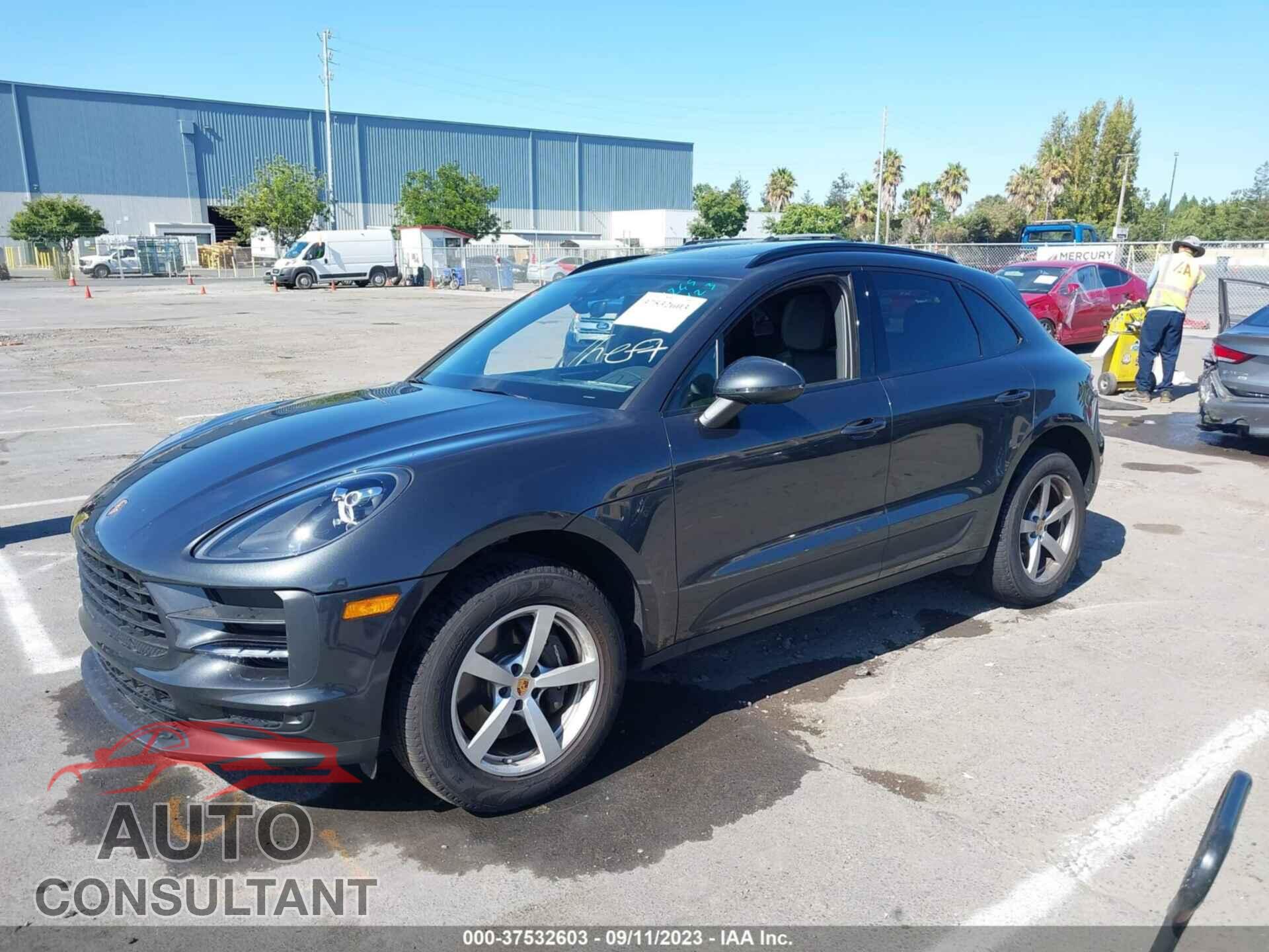 PORSCHE MACAN 2021 - WP1AA2A5XMLB13786