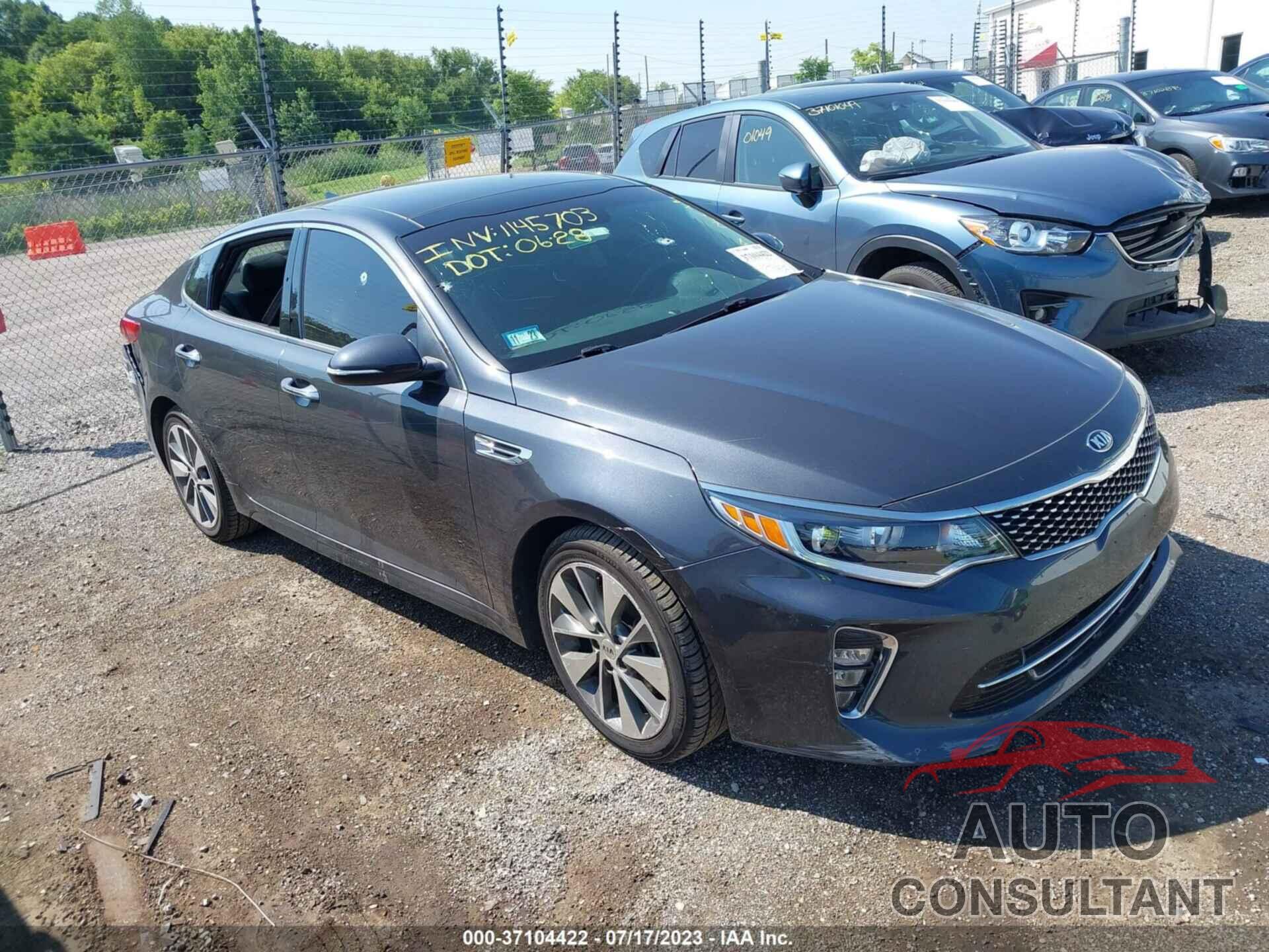 KIA OPTIMA 2018 - 5XXGT4L38JG252193