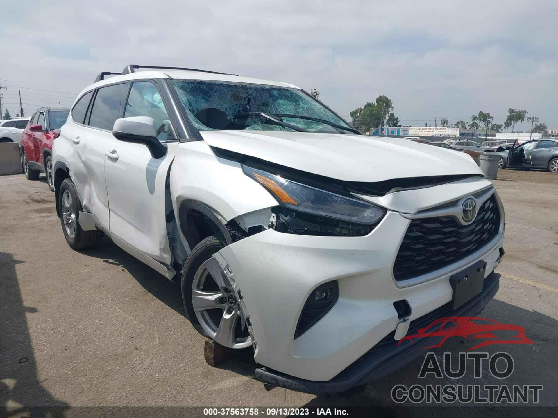 TOYOTA HIGHLANDER 2021 - 5TDZZRAH0MS055640