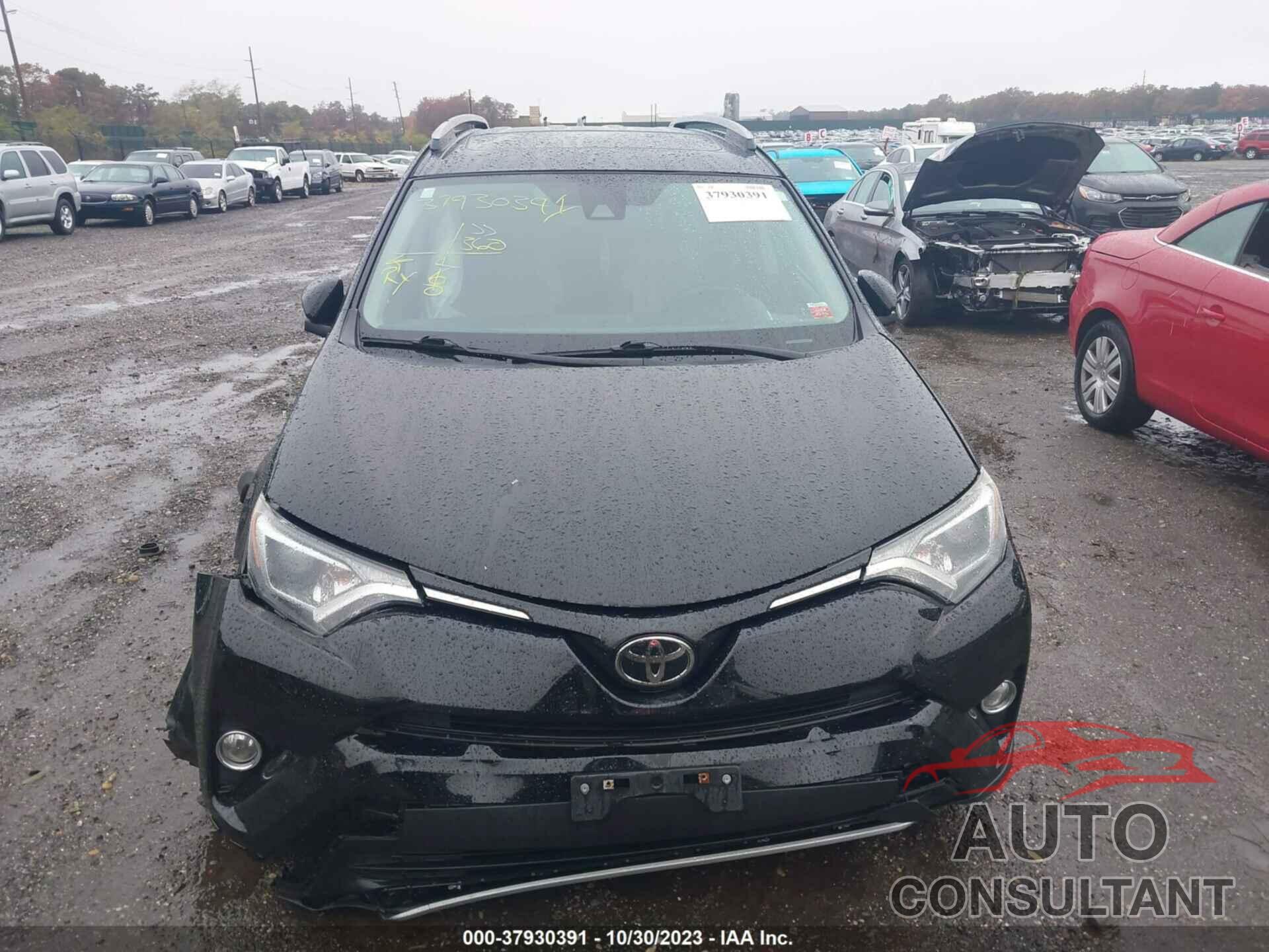 TOYOTA RAV4 2018 - 2T3RFREV1JW833849