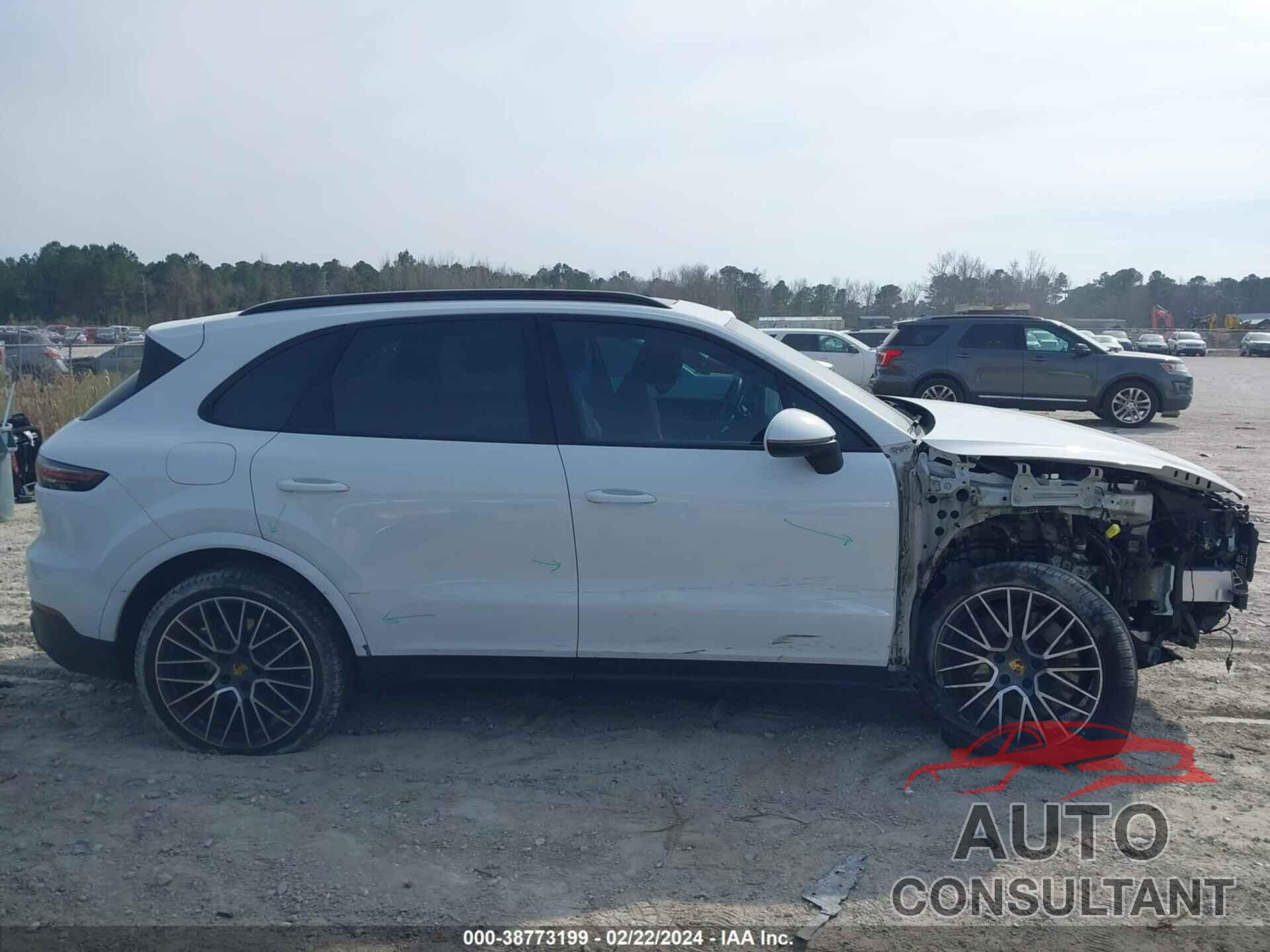 PORSCHE CAYENNE 2019 - WP1AB2AY1KDA65237