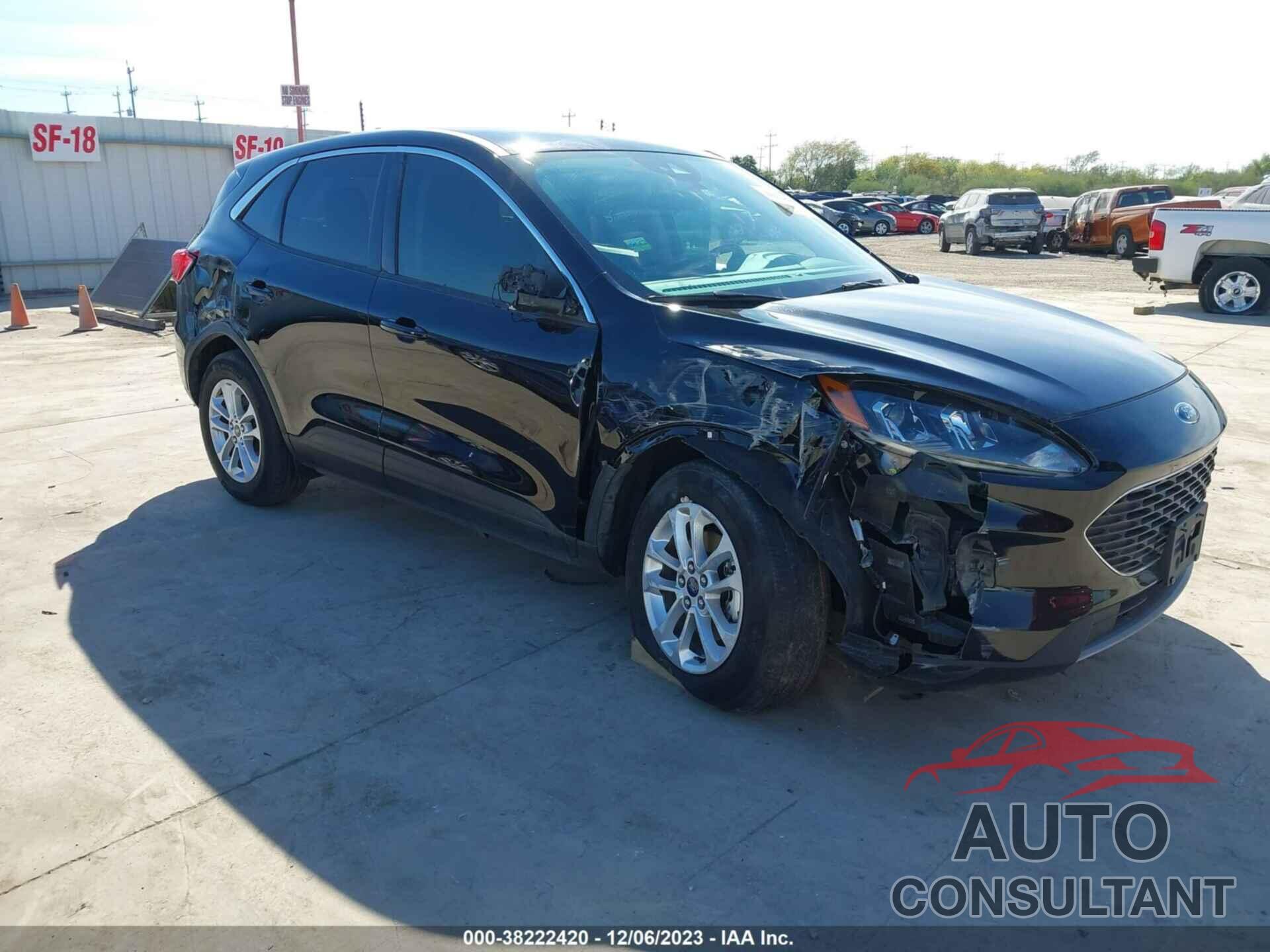 FORD ESCAPE 2020 - 1FMCU0G68LUA31615