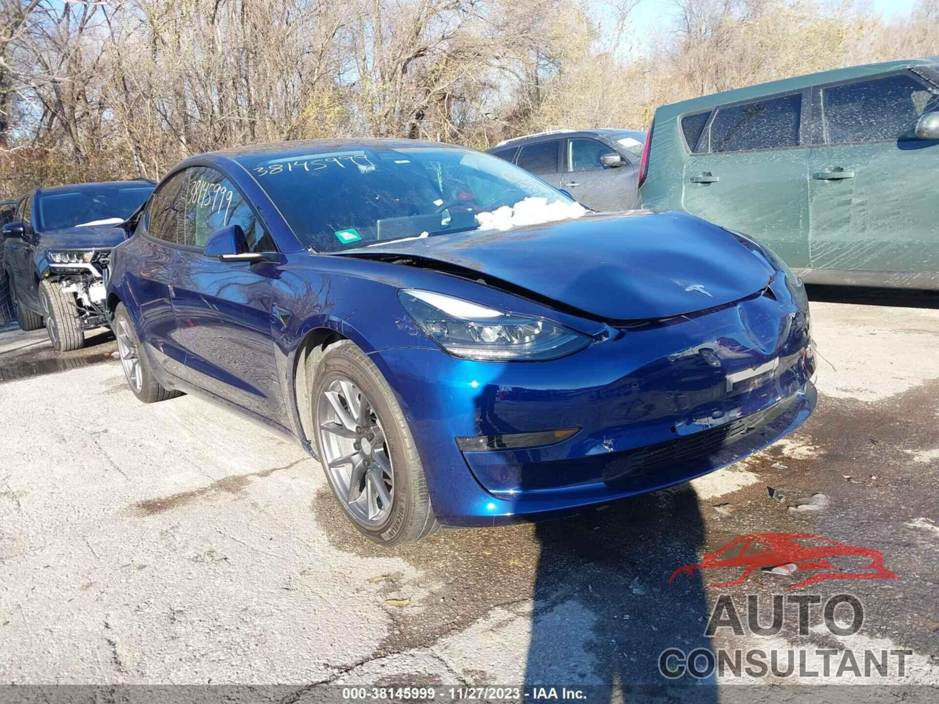 TESLA MODEL 3 2021 - 5YJ3E1EA2MF992476