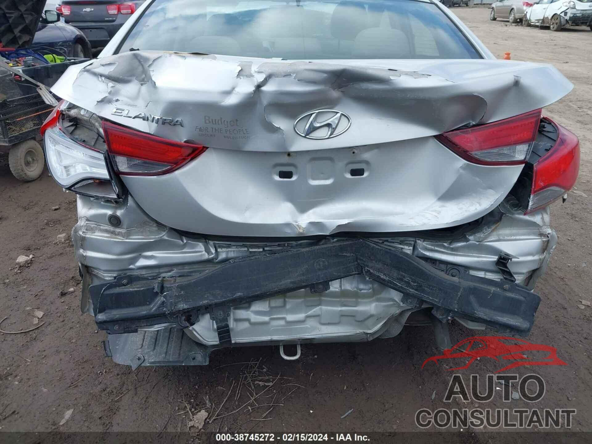 HYUNDAI ELANTRA 2016 - 5NPDH4AE1GH730752