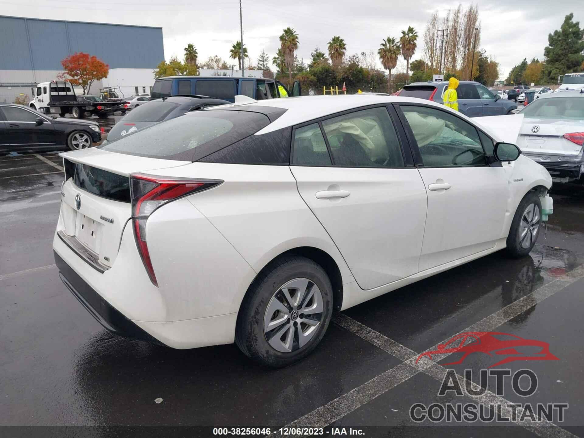 TOYOTA PRIUS 2018 - JTDKARFU1J3057425