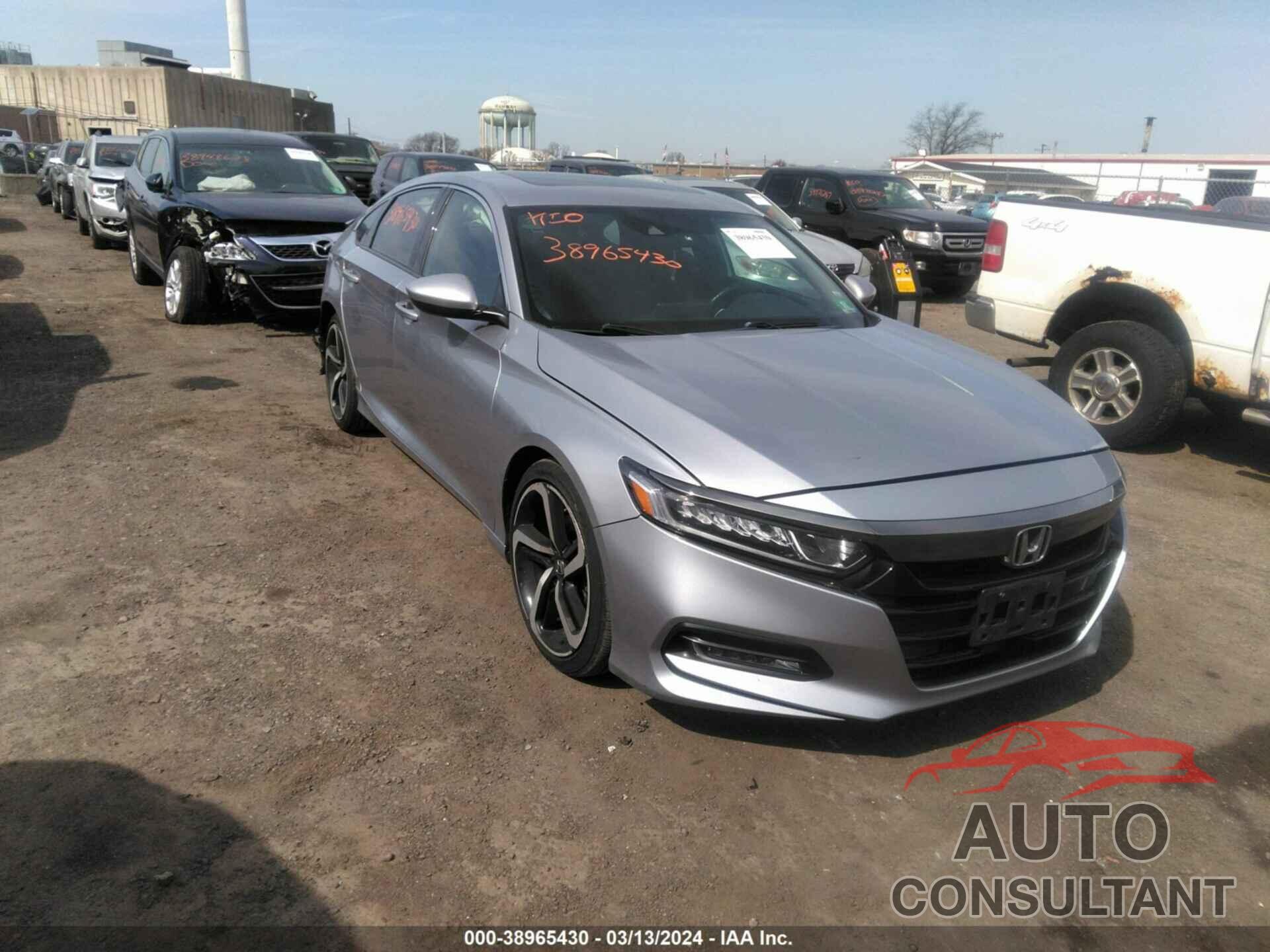 HONDA ACCORD 2018 - 1HGCV2F34JA036413