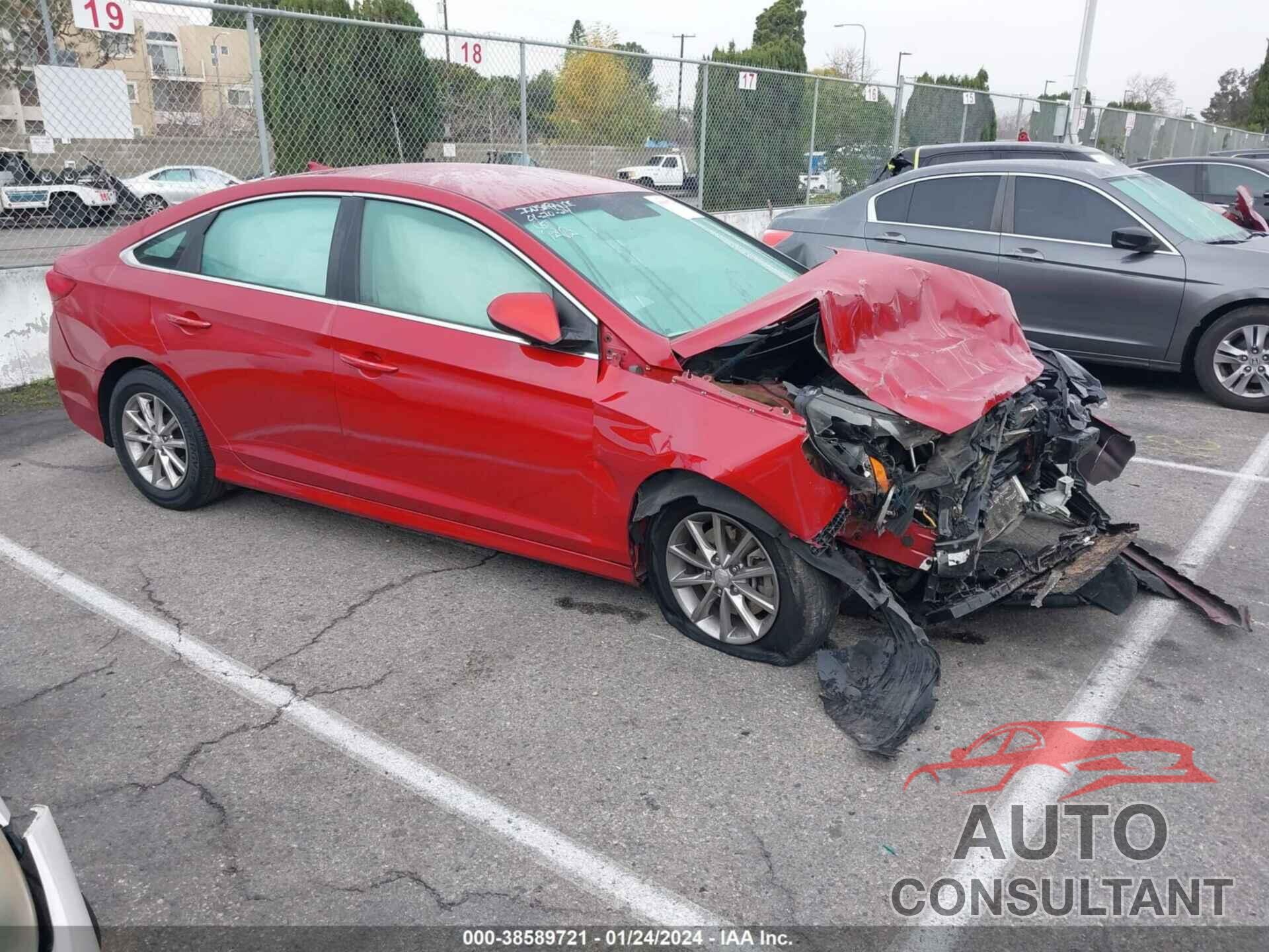 HYUNDAI SONATA 2018 - 5NPE24AFXJH610020