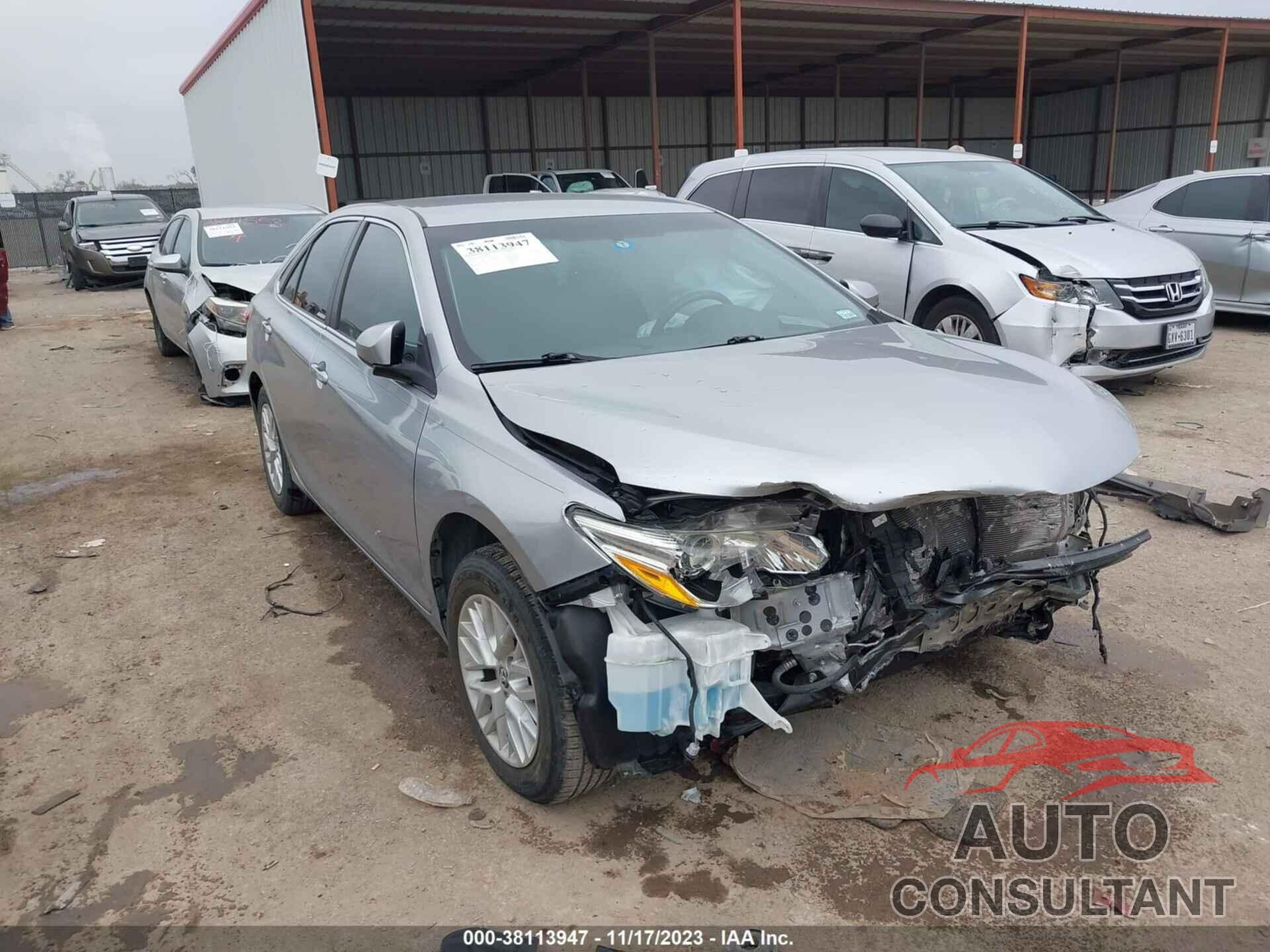 TOYOTA CAMRY 2016 - 4T4BF1FK9GR525052
