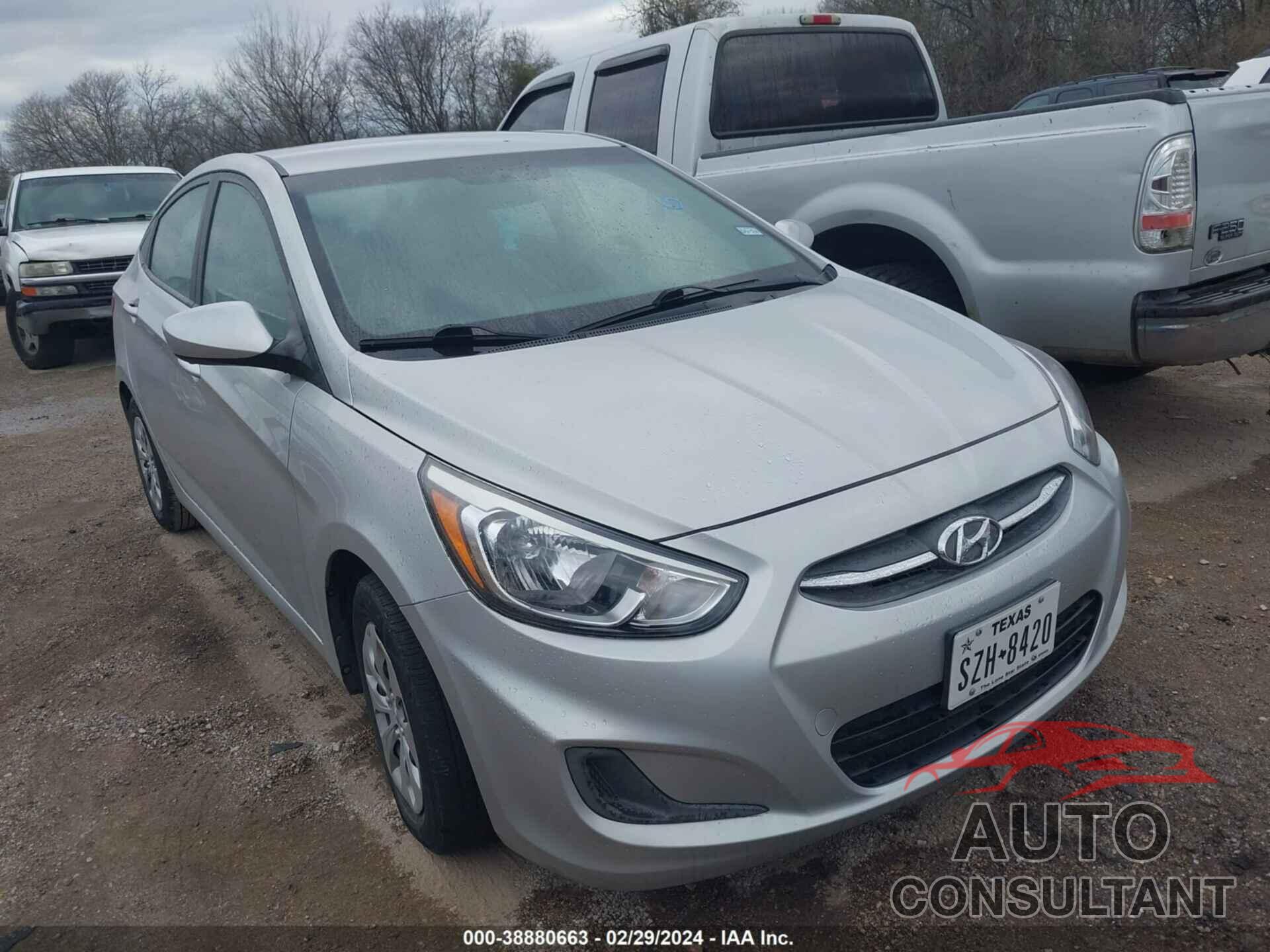 HYUNDAI ACCENT 2017 - KMHCT4AEXHU335157