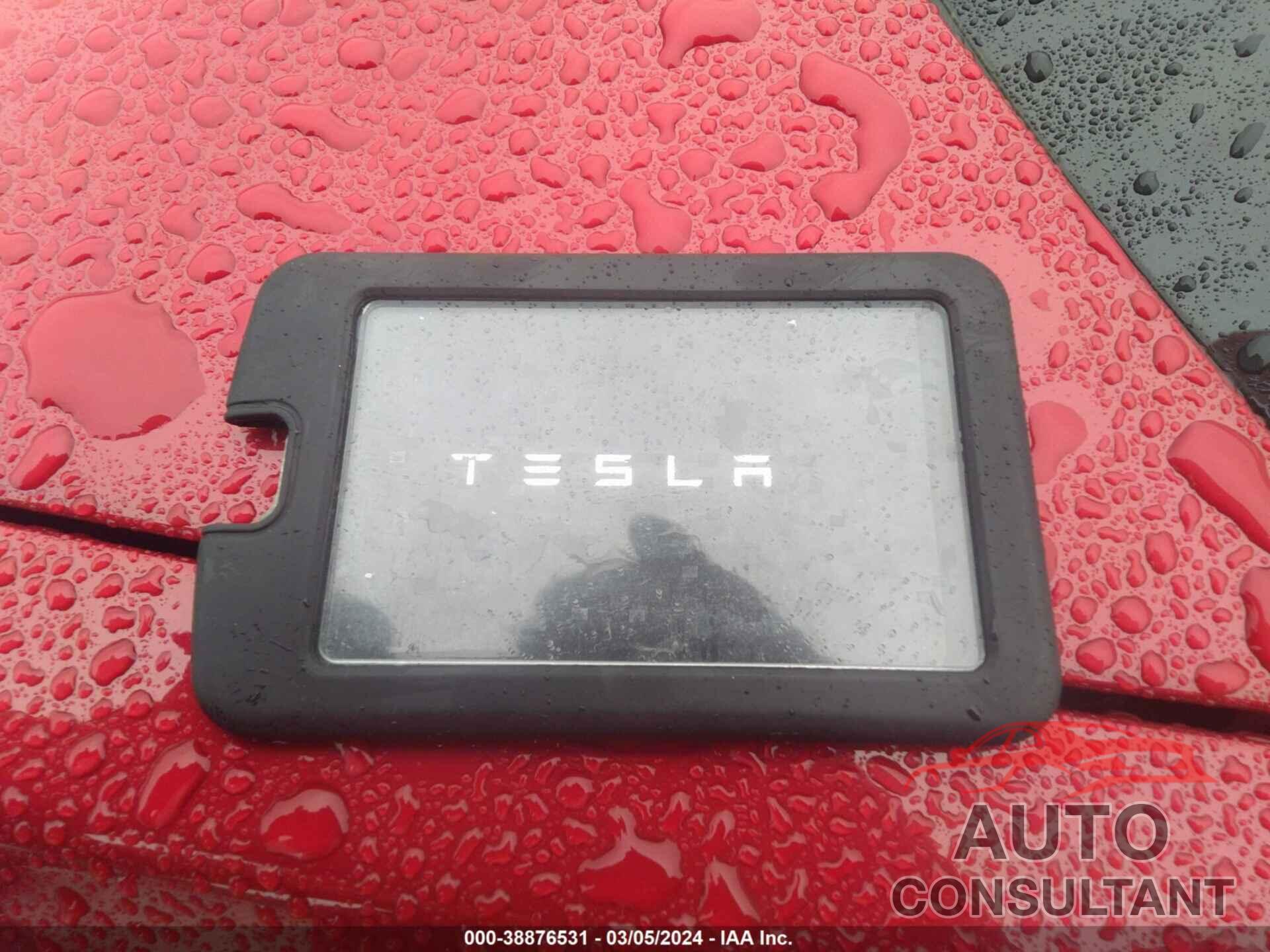 TESLA MODEL 3 2021 - 5YJ3E1EA3MF964685