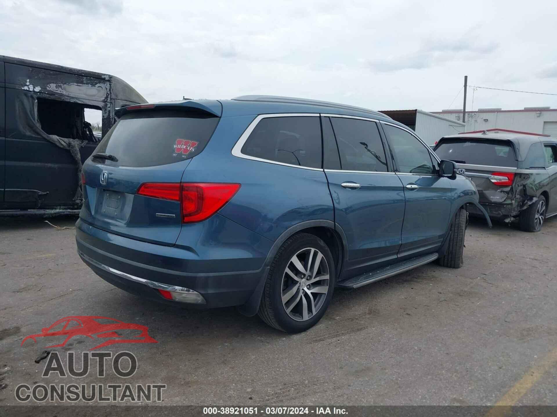 HONDA PILOT 2017 - 5FNYF5H90HB007142