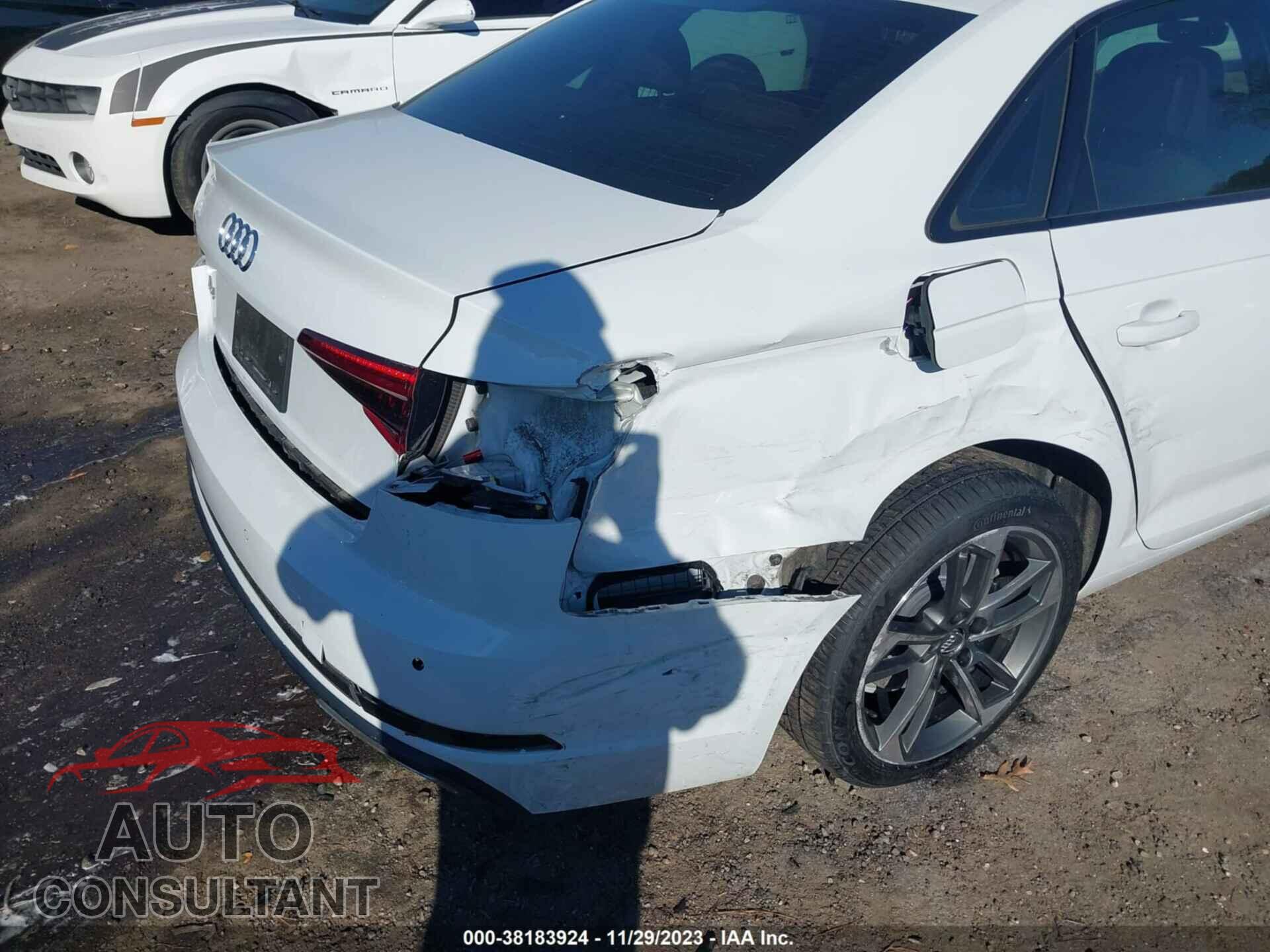 AUDI A4 2019 - WAUGMAF46KN022543