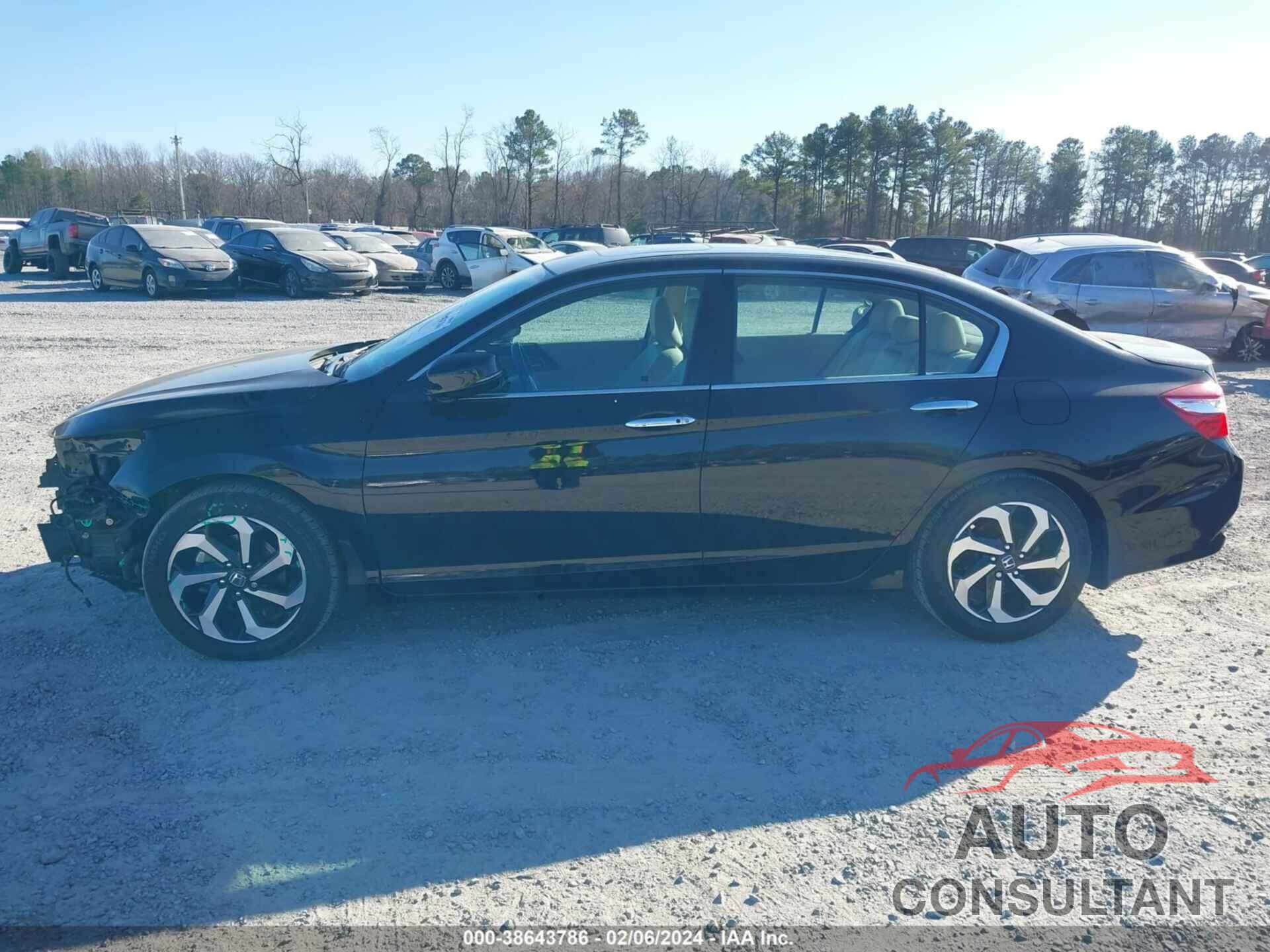 HONDA ACCORD 2017 - 1HGCR3F07HA016747