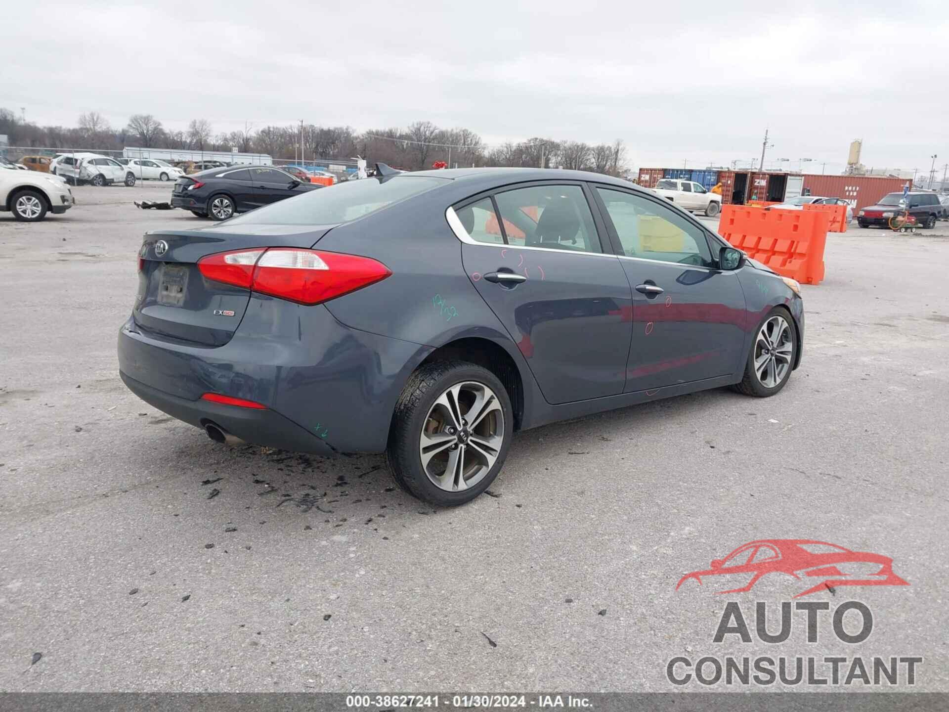 KIA FORTE 2016 - KNAFX4A84G5446860