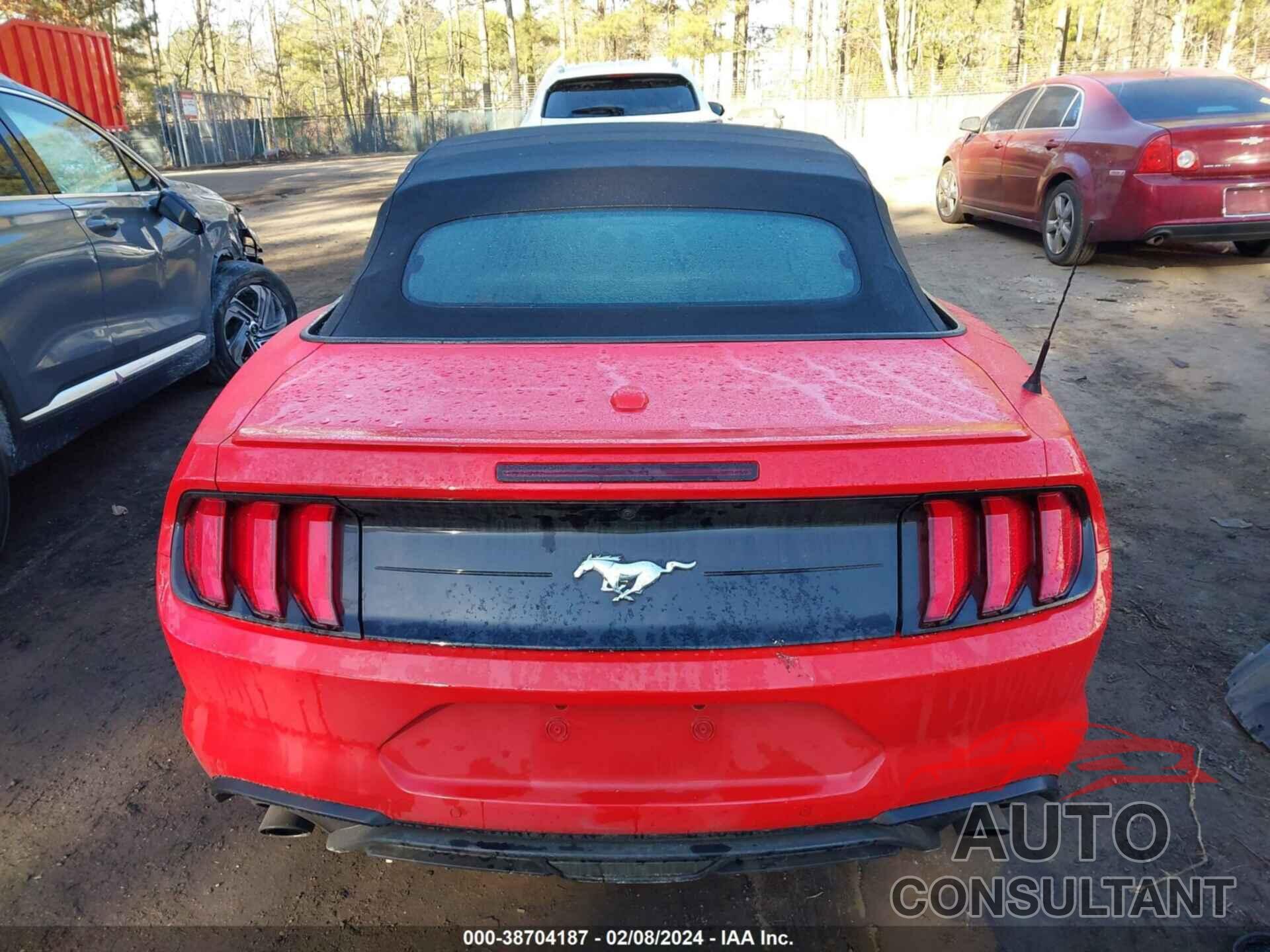FORD MUSTANG 2021 - 1FATP8UH5M5104294