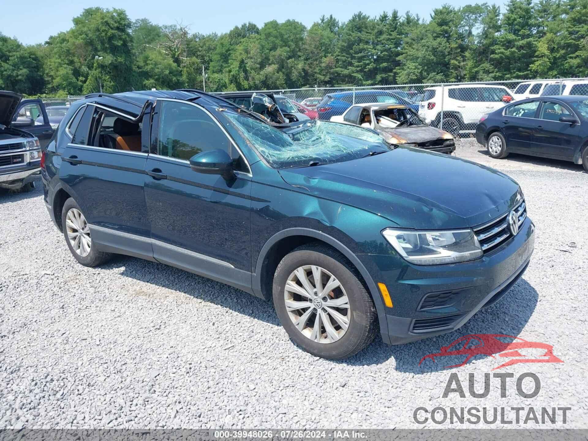 VOLKSWAGEN TIGUAN 2018 - 3VV2B7AX6JM139122