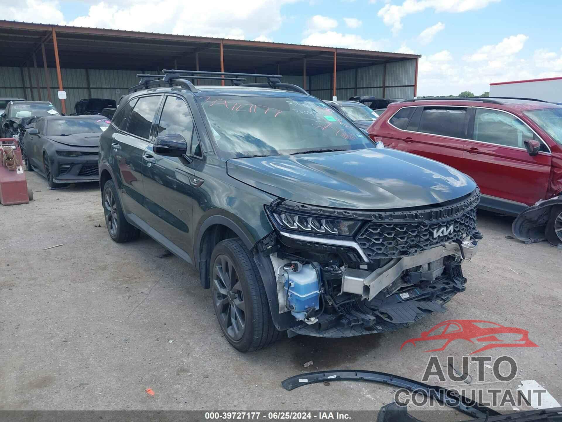 KIA SORENTO 2022 - 5XYRHDLF5NG131241