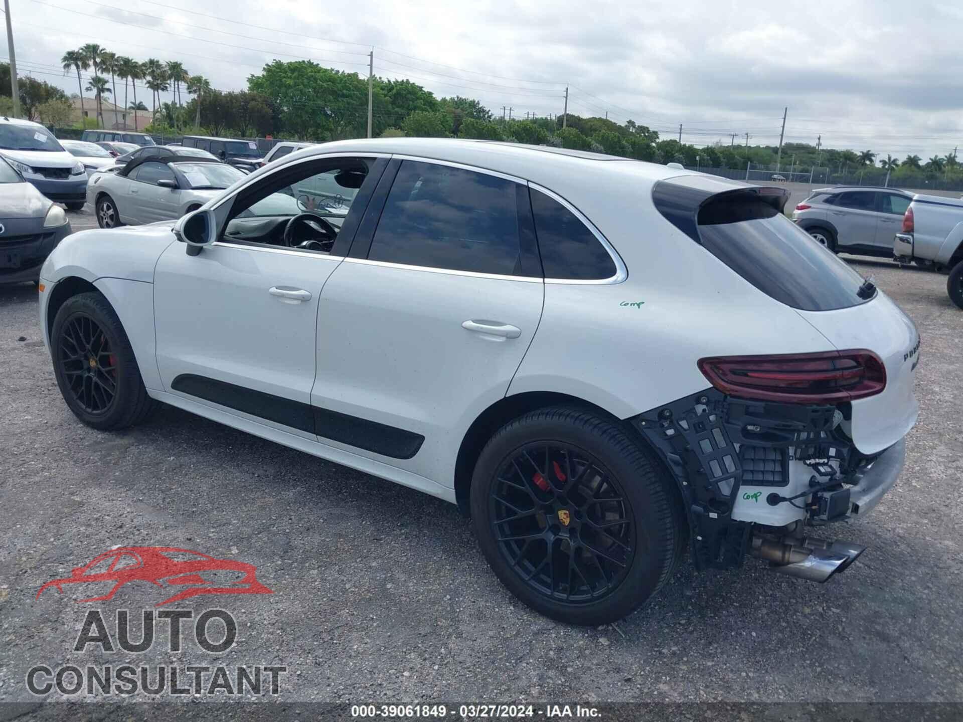 PORSCHE MACAN 2018 - WP1AG2A59JLB64898