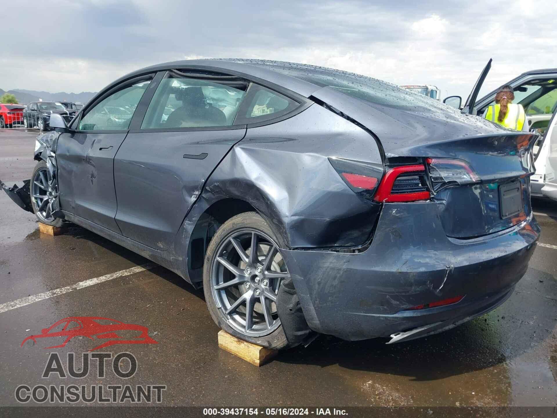 TESLA MODEL 3 2023 - 5YJ3E1EA5PF419818