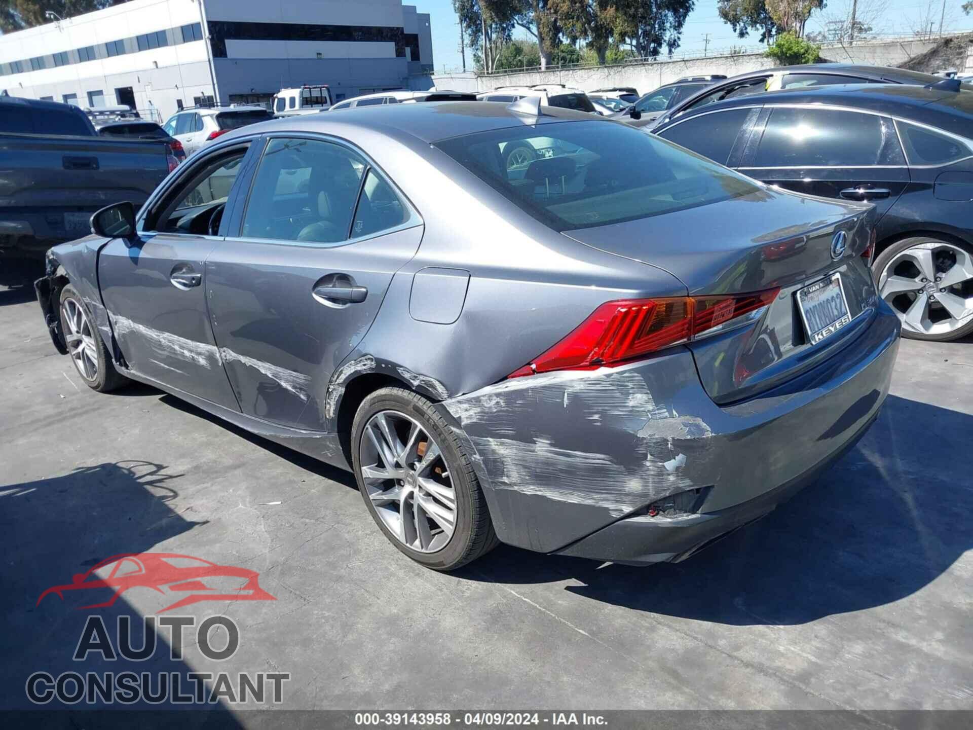 LEXUS IS 300 2020 - JTHAA1D29L5102065