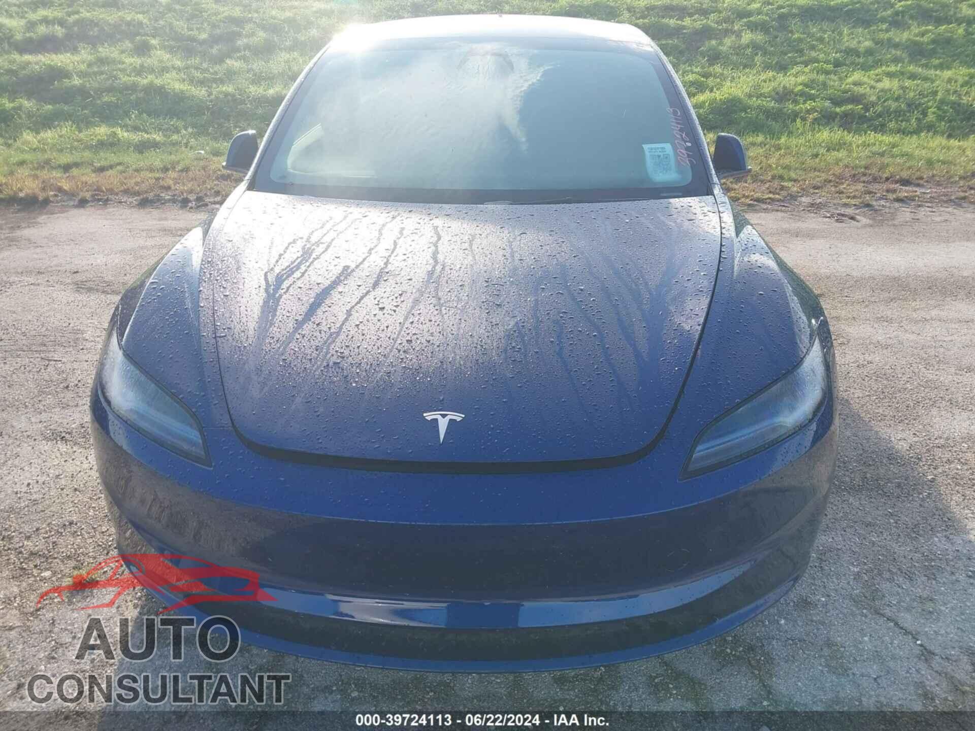 TESLA MODEL 3 2024 - 5YJ3E1EA7RF752654