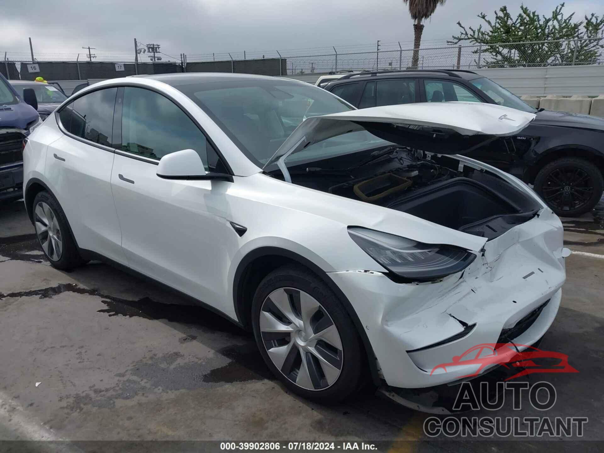 TESLA MODEL Y 2021 - 5YJYGDEE6MF217795