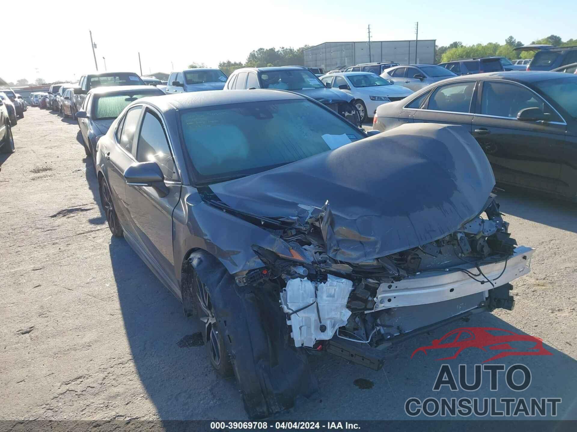 TOYOTA CAMRY 2024 - 4T1G11AK8RU854995