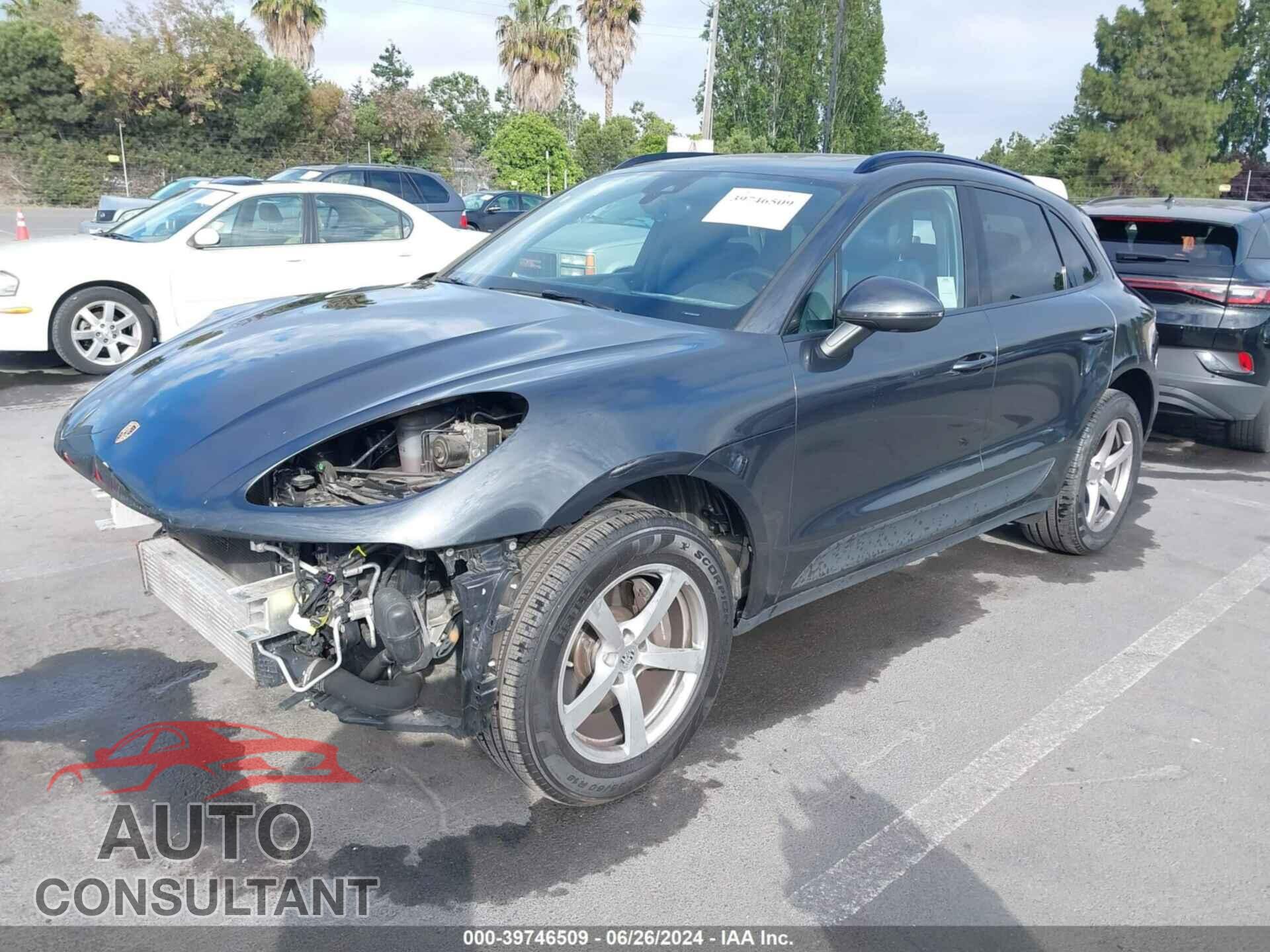 PORSCHE MACAN 2017 - WP1AA2A54HLB03275