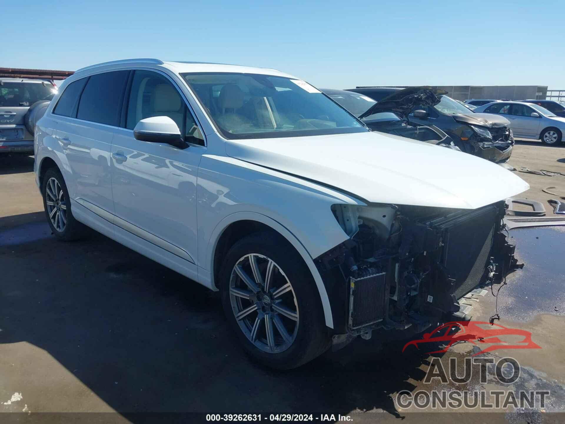 AUDI Q7 2018 - WA1VAAF73JD027033