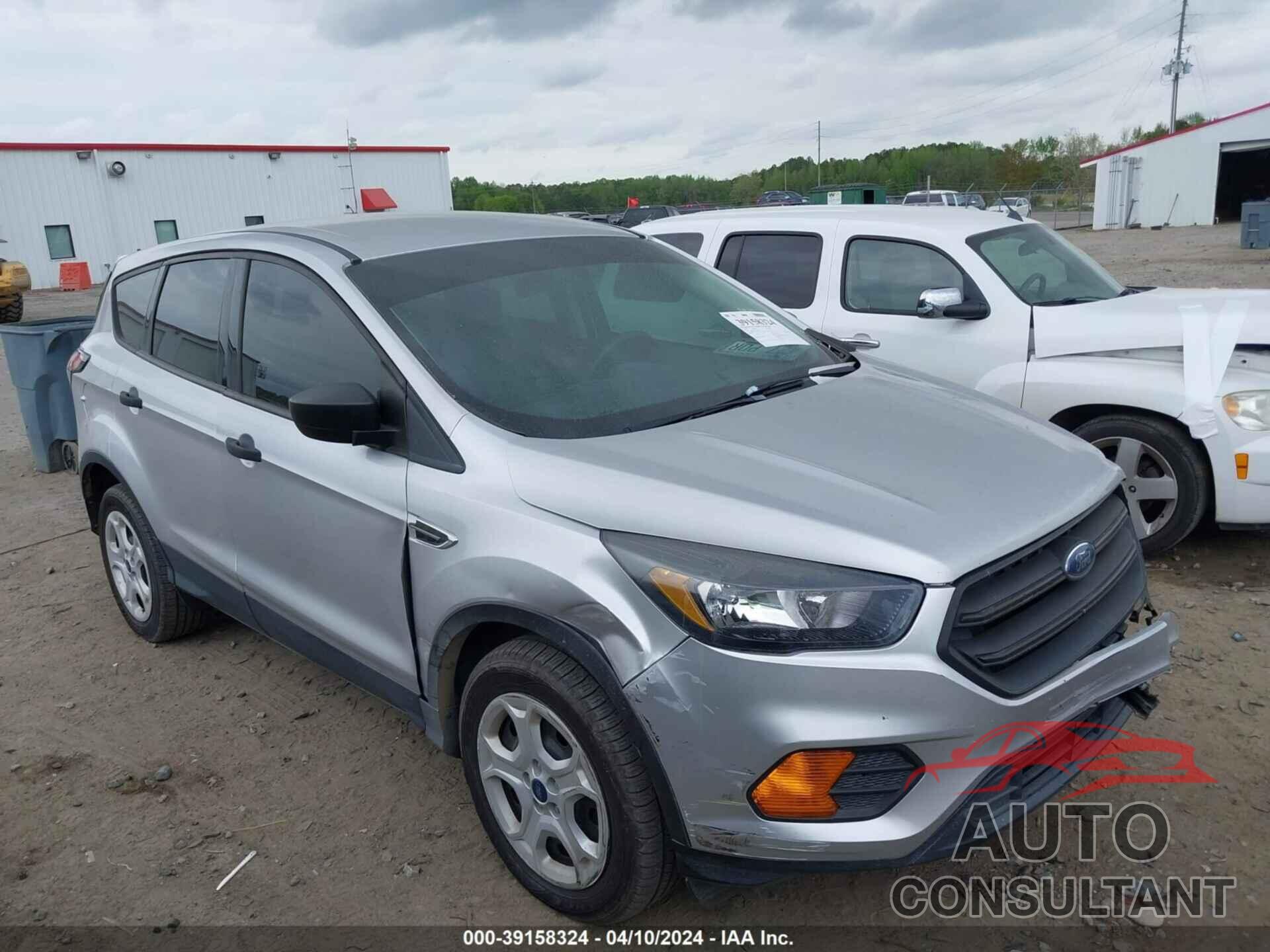 FORD ESCAPE 2018 - 1FMCU0F79JUB68019