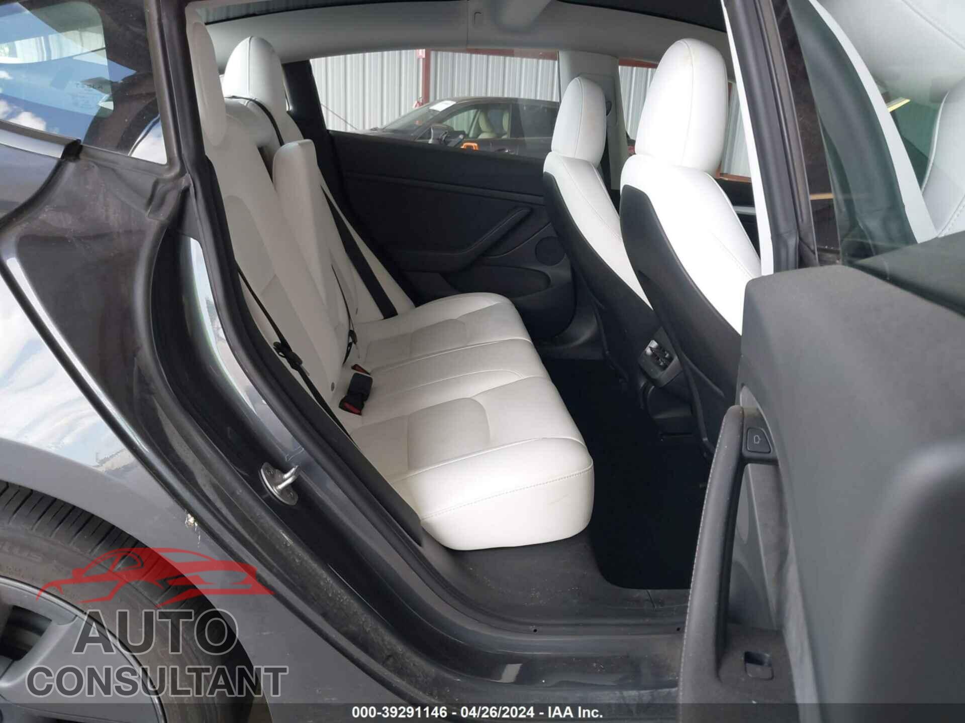 TESLA MODEL 3 2023 - 5YJ3E1EB4PF653893