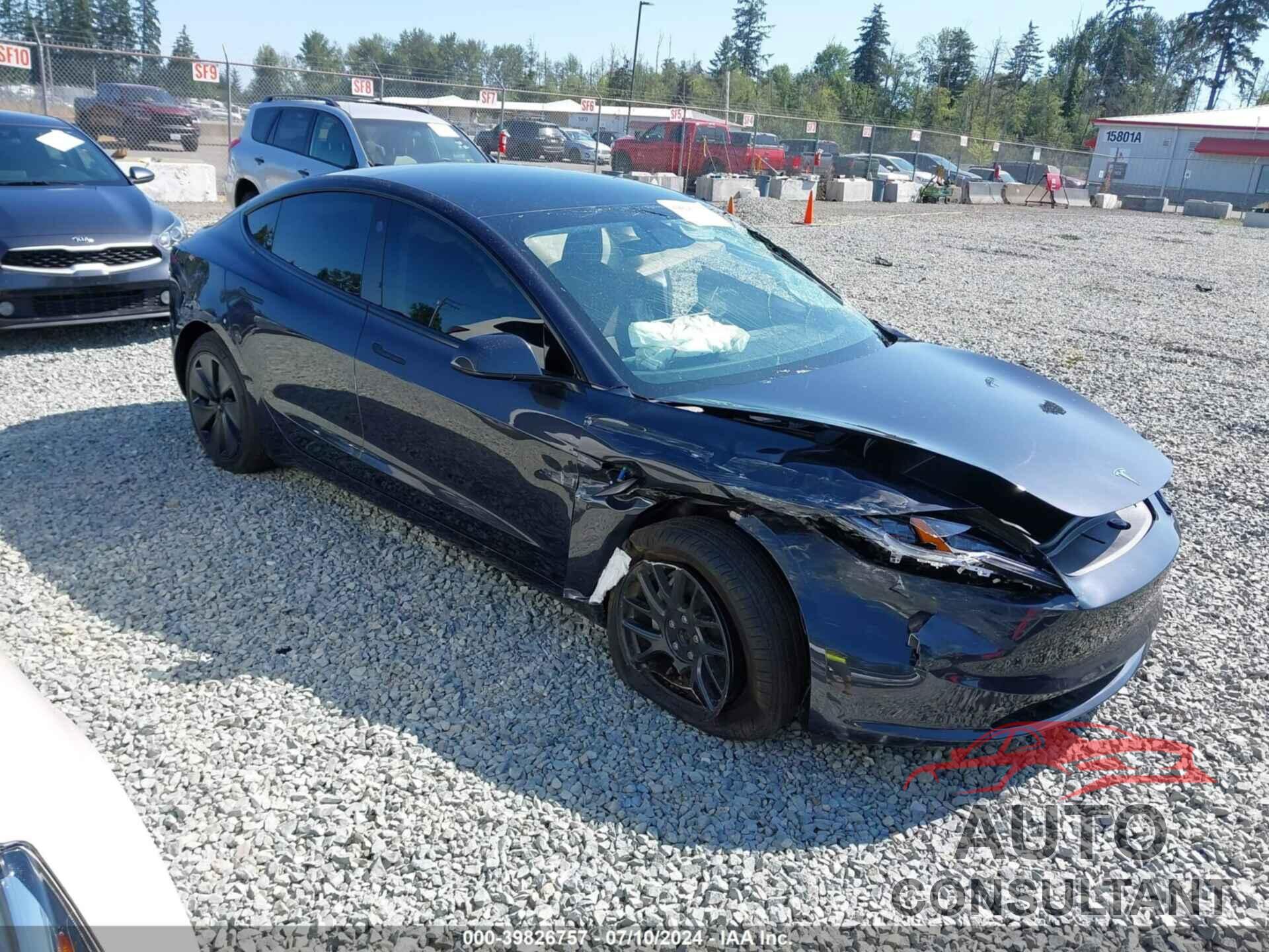 TESLA MODEL 3 2024 - 5YJ3E1EB9RF810076