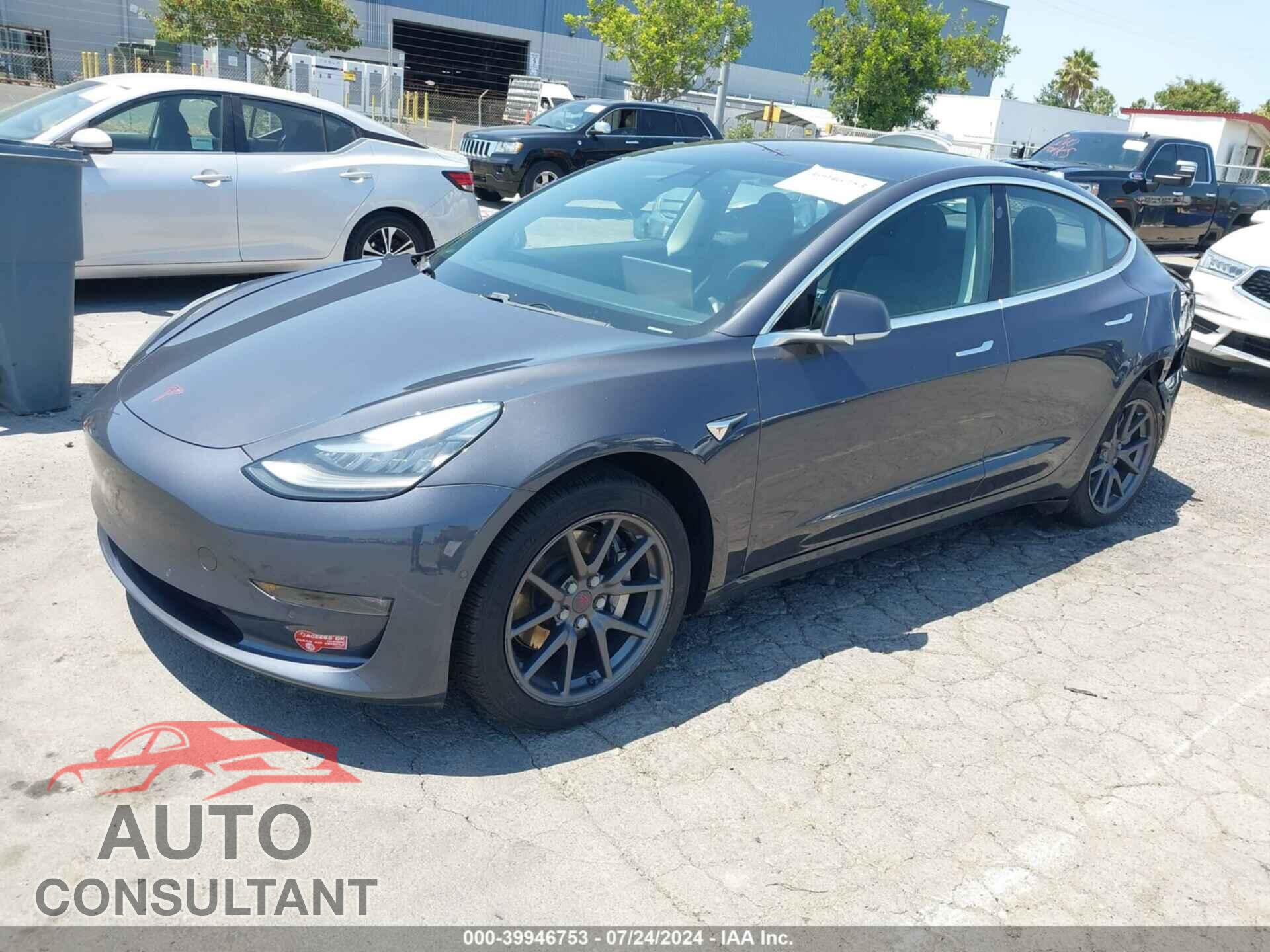 TESLA MODEL 3 2018 - 5YJ3E1EA6JF038549