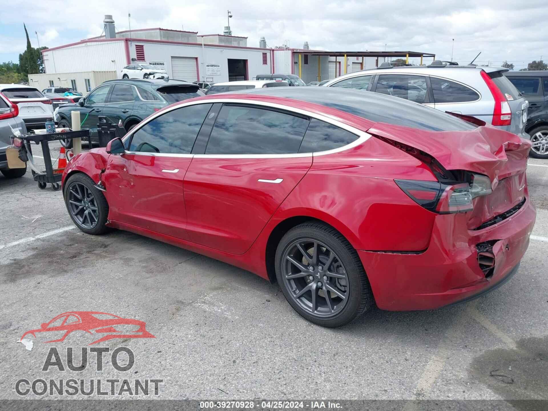 TESLA MODEL 3 2018 - 5YJ3E1EB0JF084970