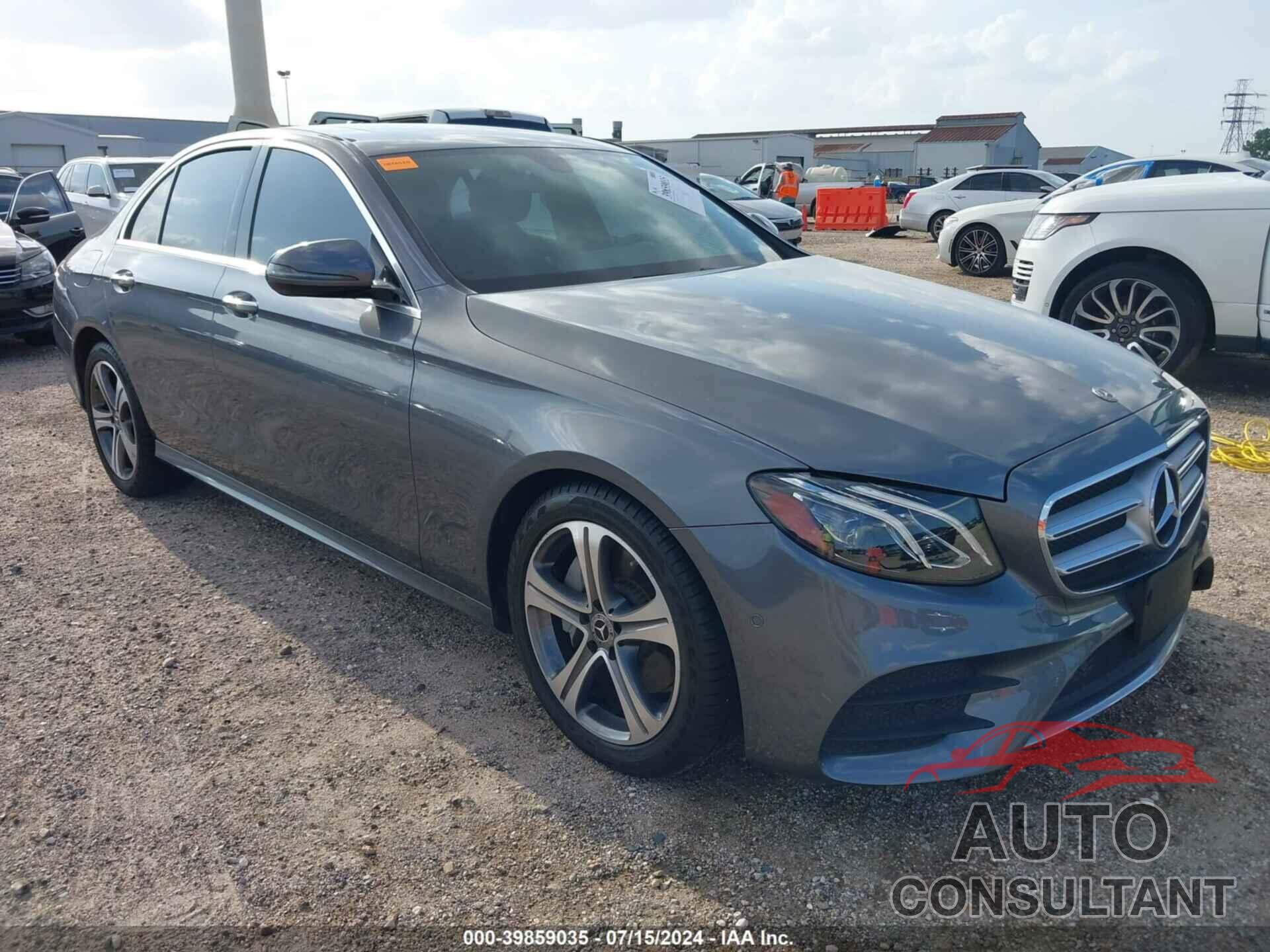 MERCEDES-BENZ E 300 2017 - WDDZF4JB4HA279932