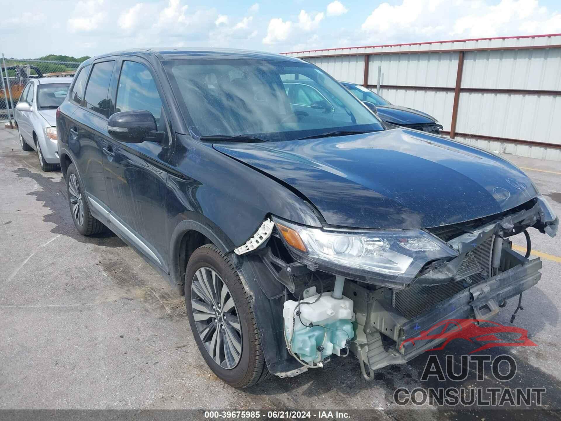 MITSUBISHI OUTLANDER 2019 - JA4AD3A38KZ034084