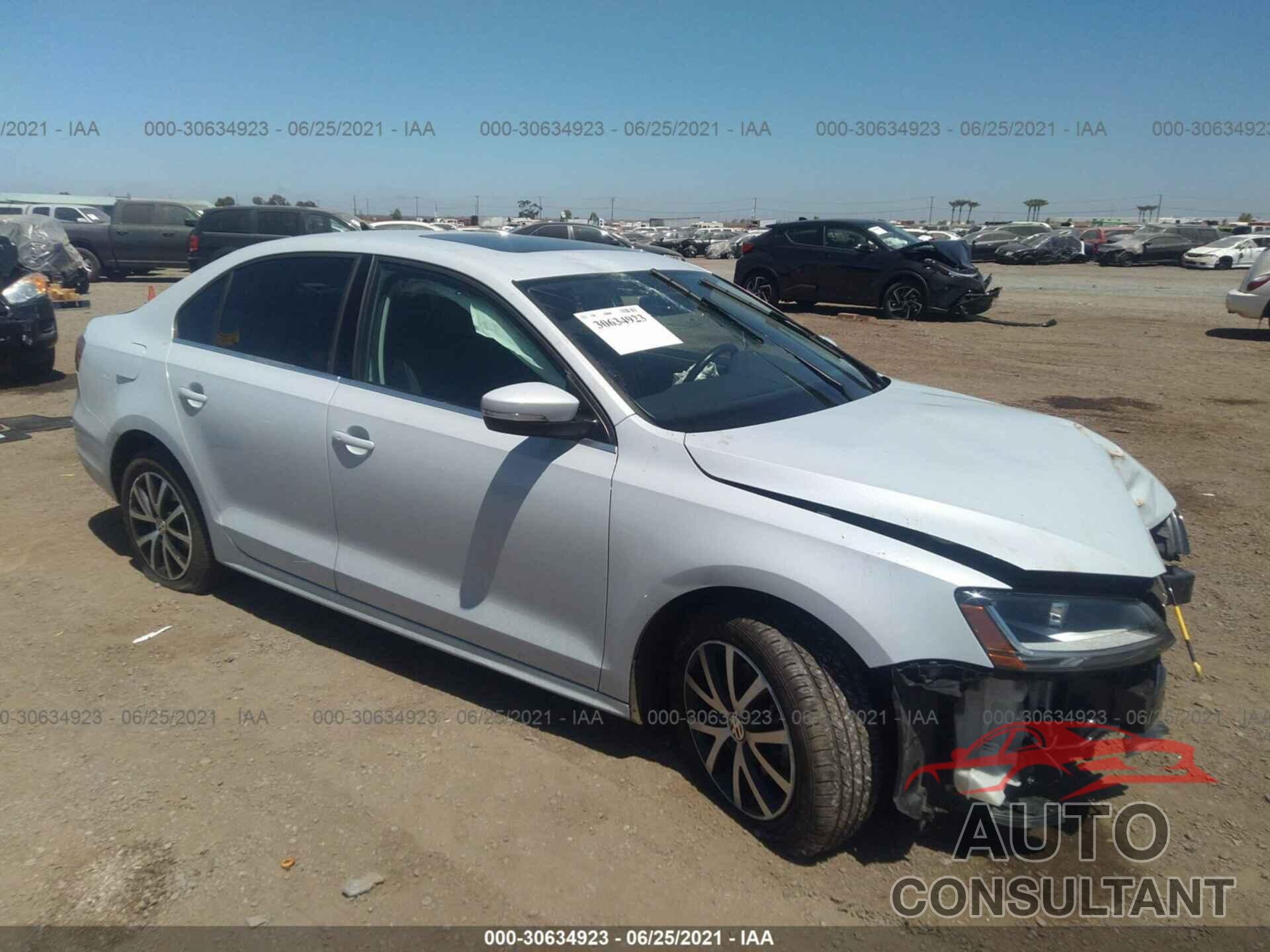 VOLKSWAGEN JETTA 2017 - 3VWDB7AJ1HM274275