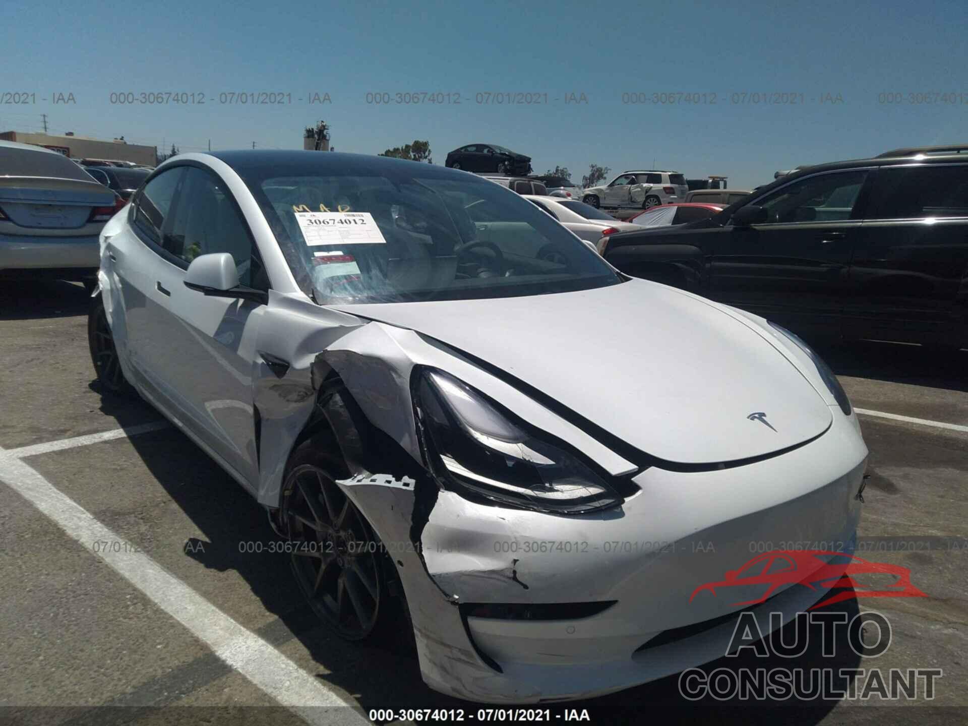 TESLA MODEL 3 2021 - 5YJ3E1EA4MF928861