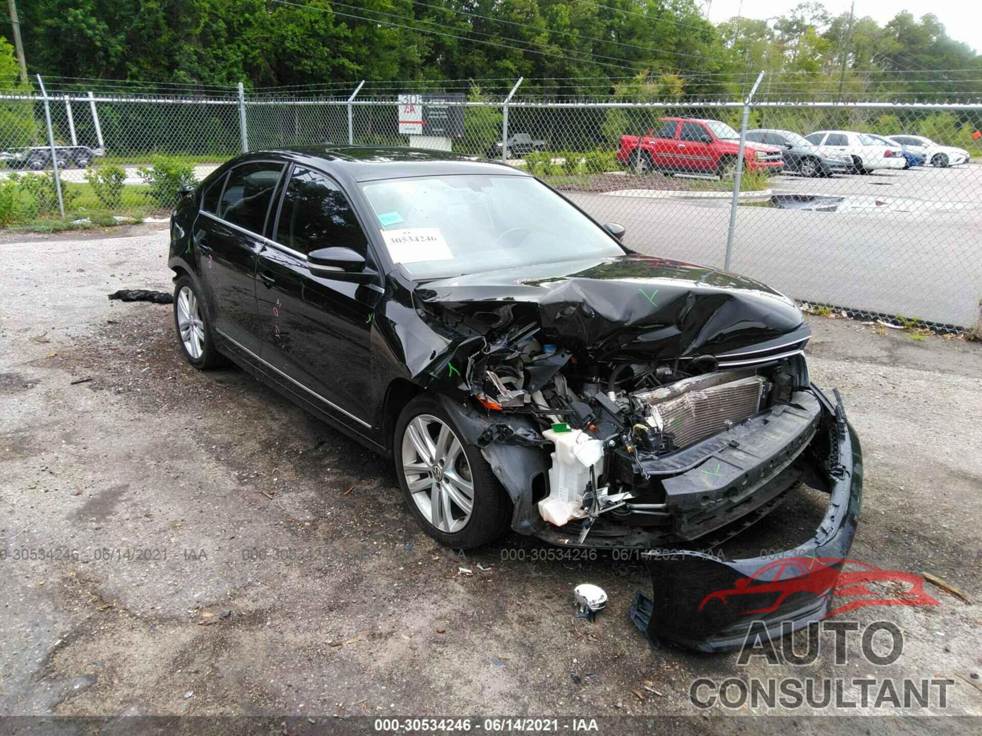 VOLKSWAGEN JETTA 2017 - 3VWL17AJ3HM212813