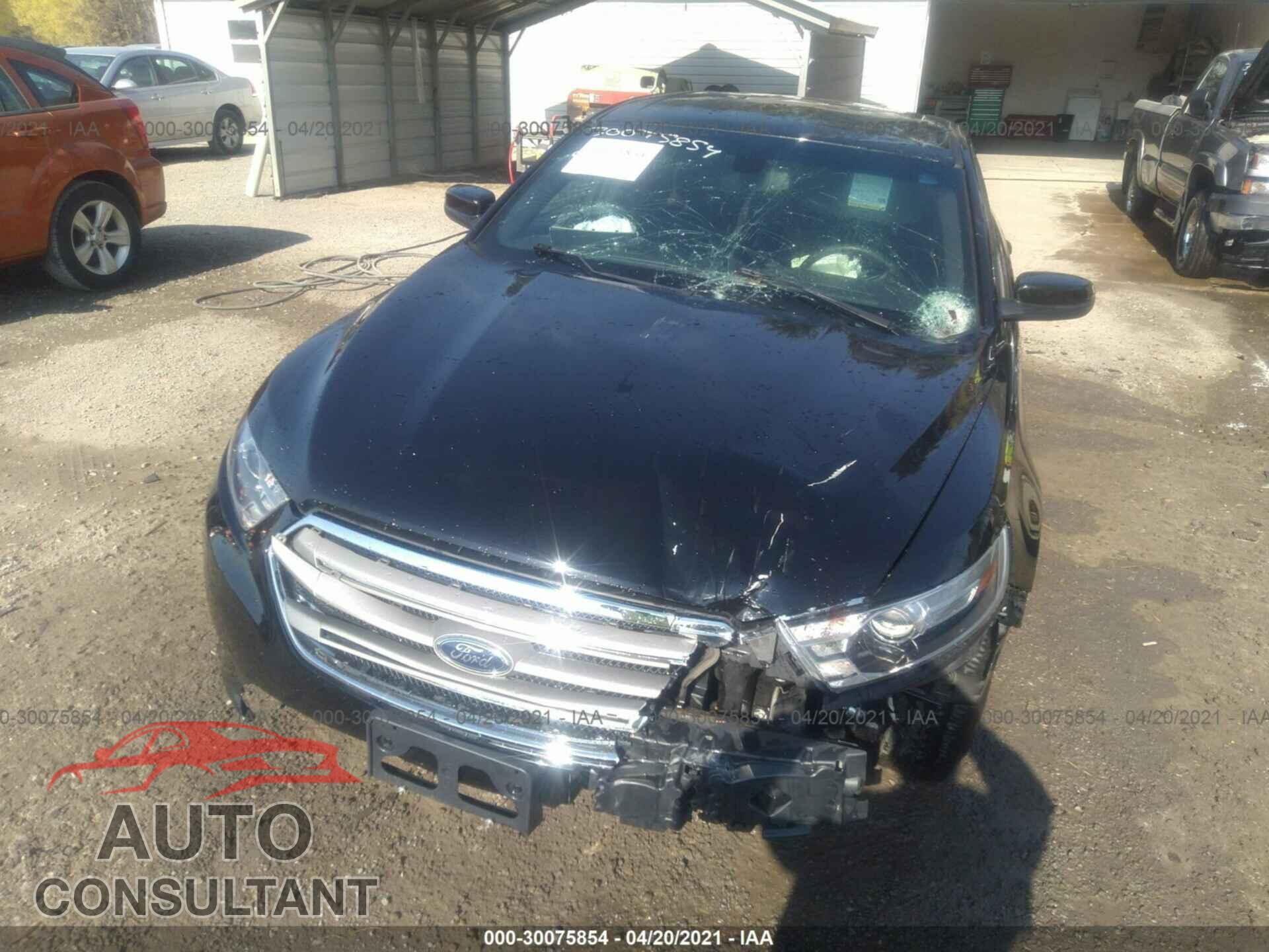 FORD TAURUS 2017 - 1FAHP2H82HG110416