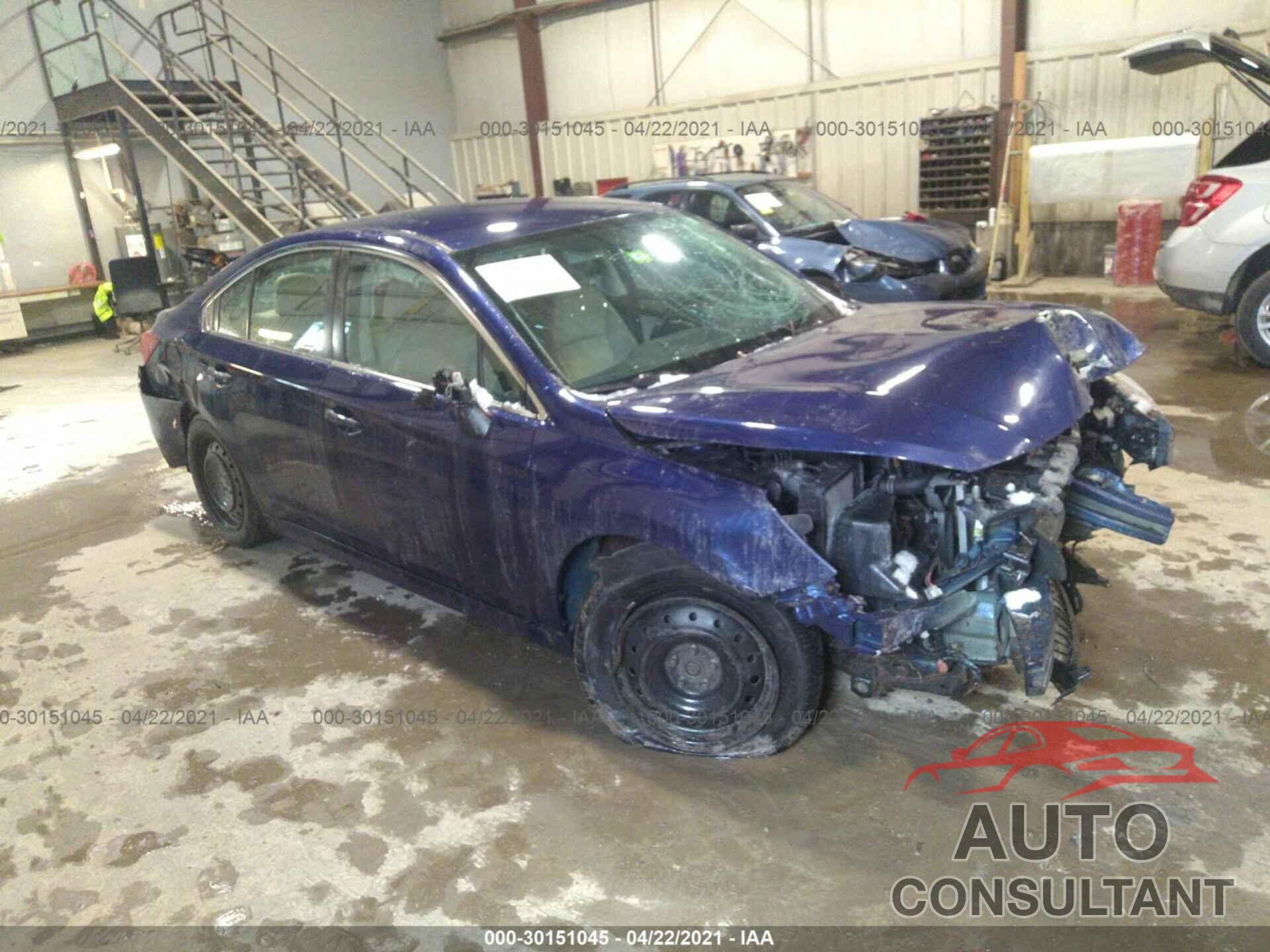 SUBARU LEGACY 2017 - 4S3BNAA62H3011286