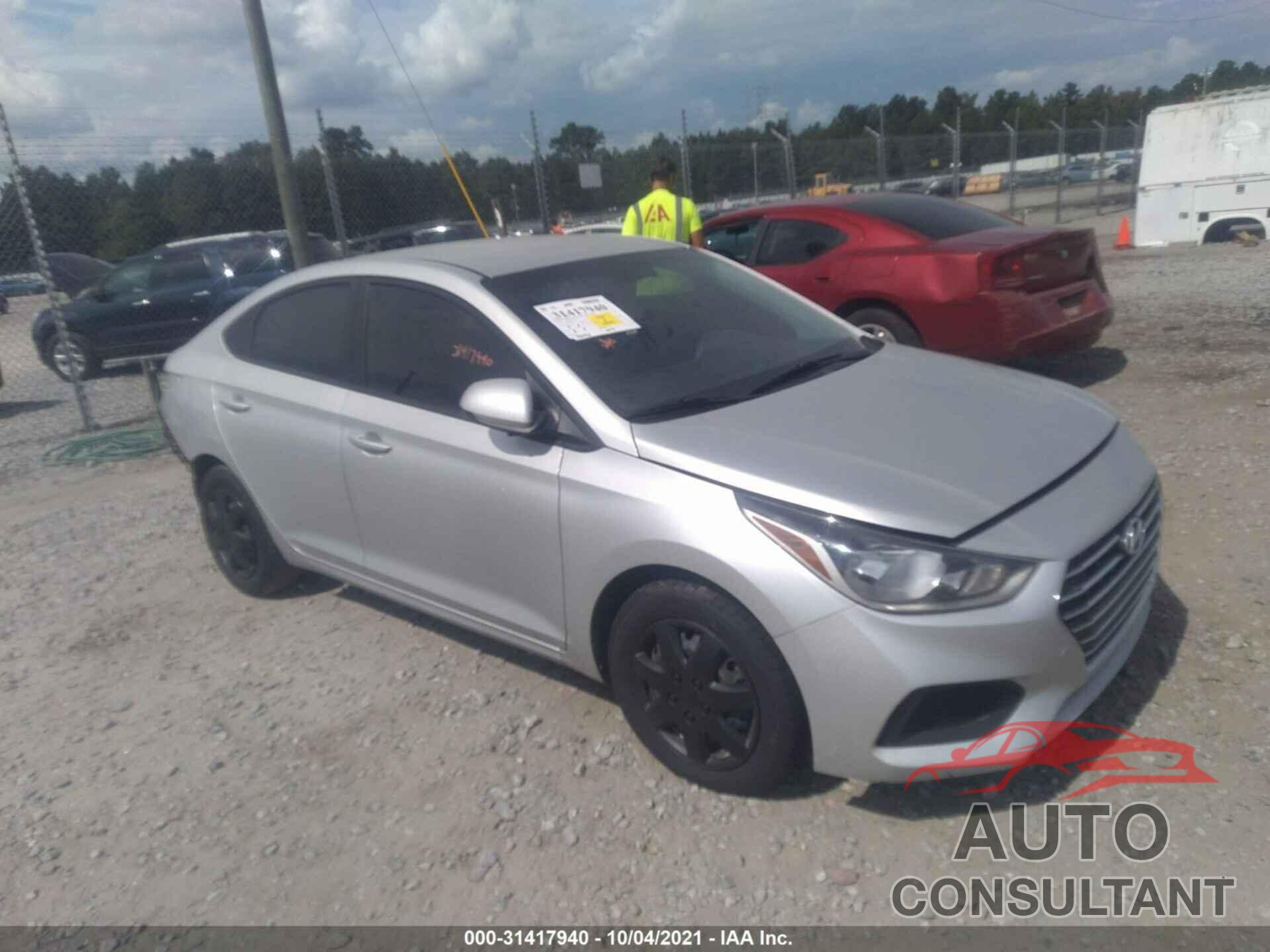 HYUNDAI ACCENT 2019 - 3KPC24A32KE050710