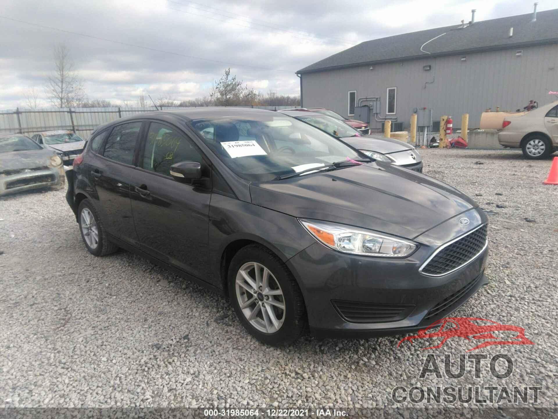FORD FOCUS 2017 - 1FADP3K20HL225631