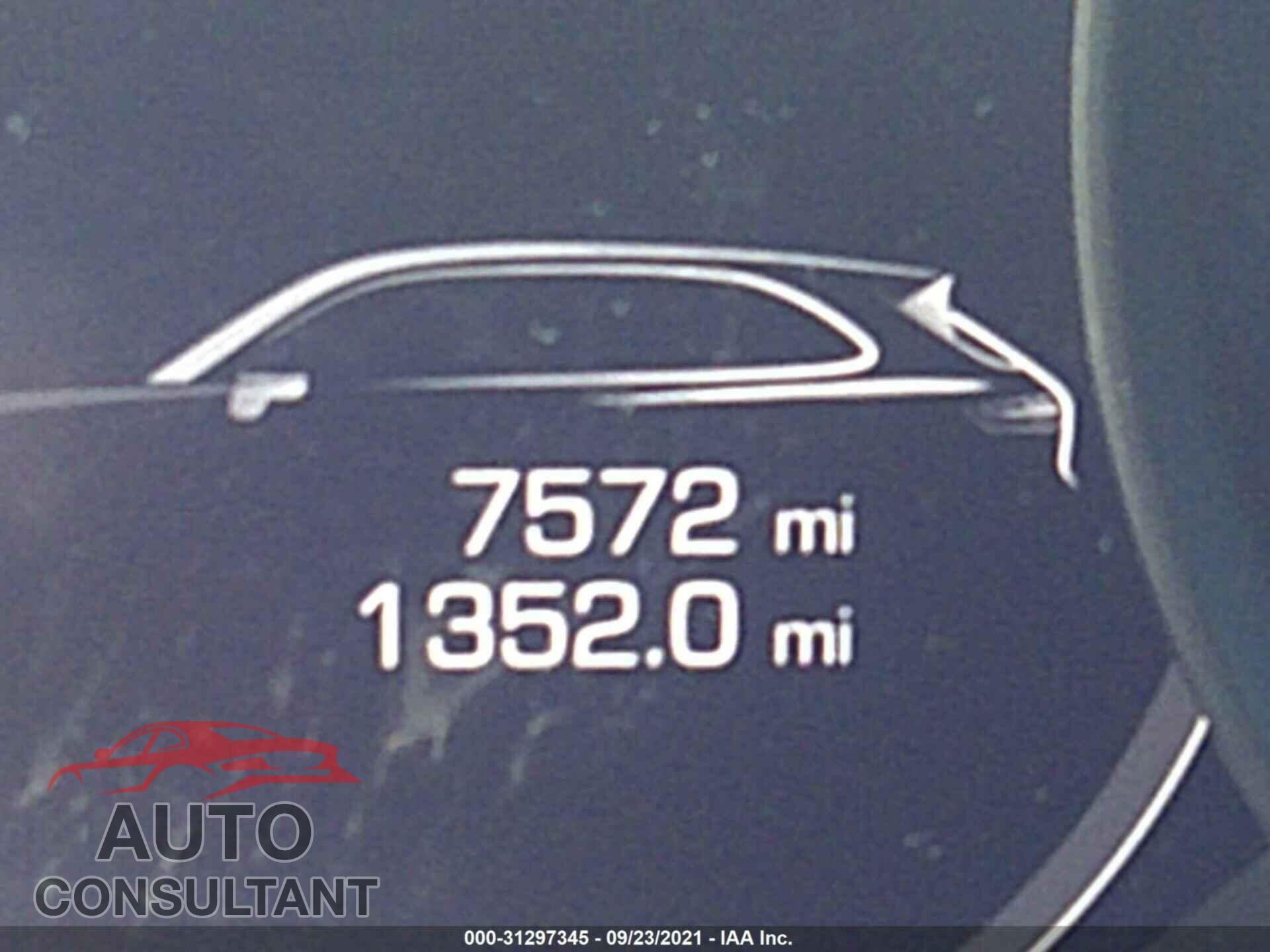 PORSCHE CAYENNE 2021 - WP1AA2AY9MDA03249