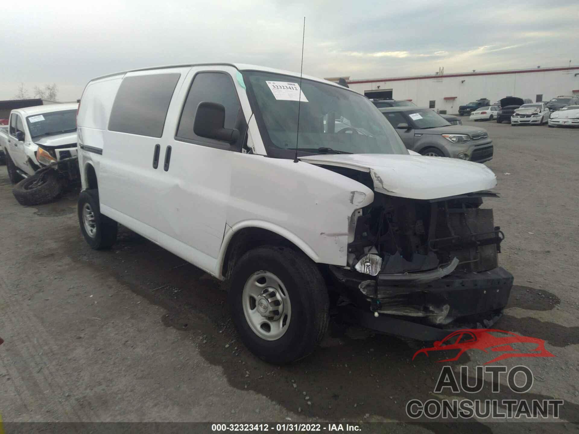 CHEVROLET EXPRESS CARGO VAN 2018 - 1GCWGAFG8J1310506