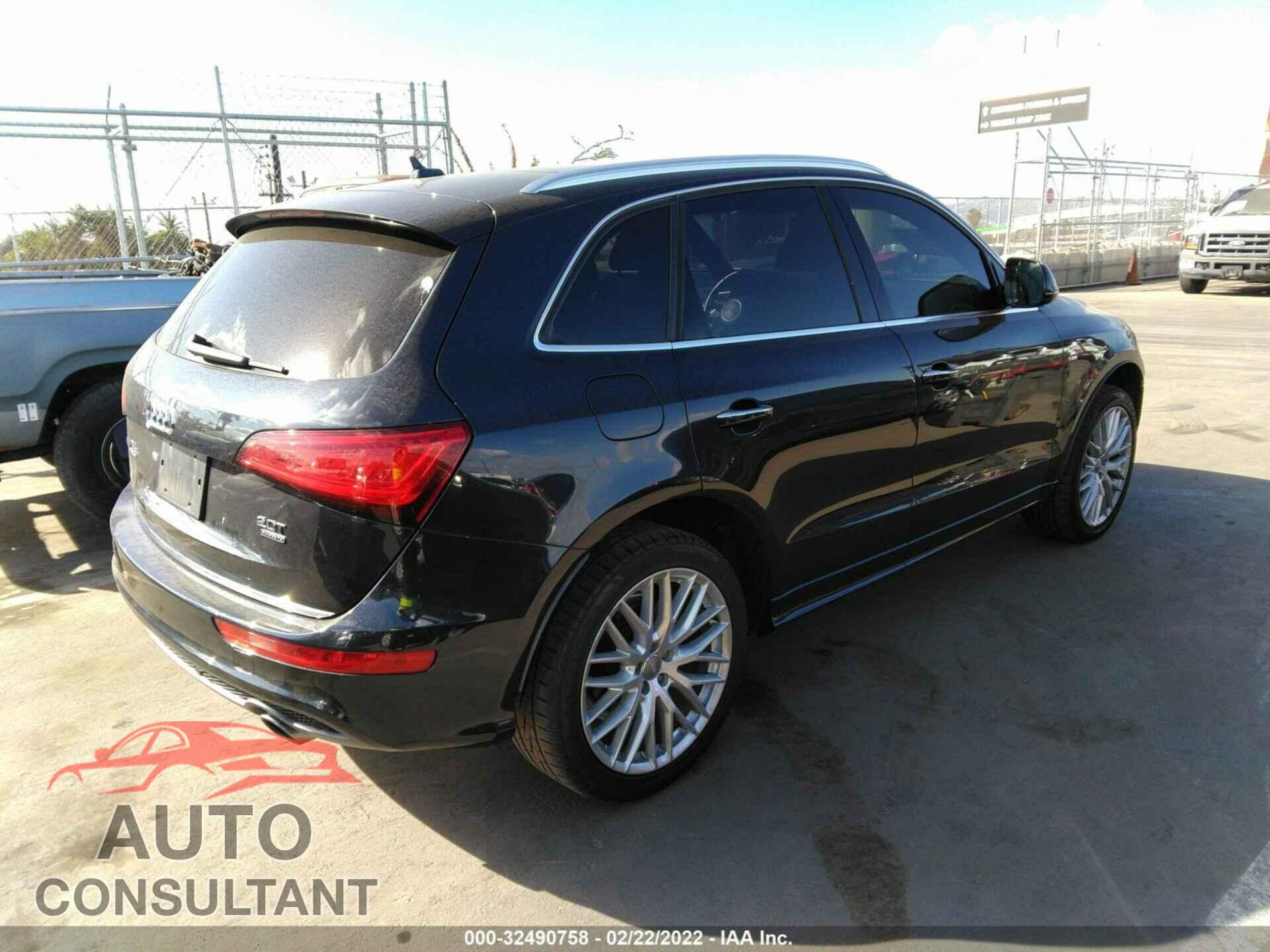 AUDI Q5 2017 - WA1M2AFP8HA043393