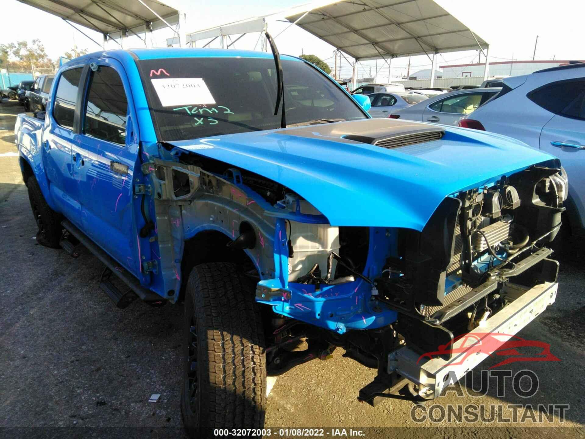 TOYOTA TACOMA 4WD 2019 - 5TFCZ5AN8KX204498