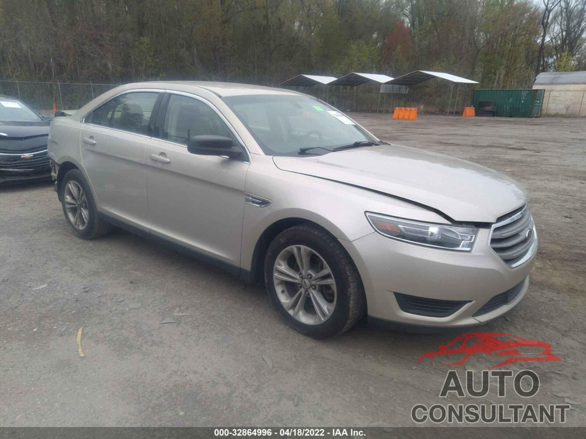 FORD TAURUS 2018 - 1FAHP2D83JG103275