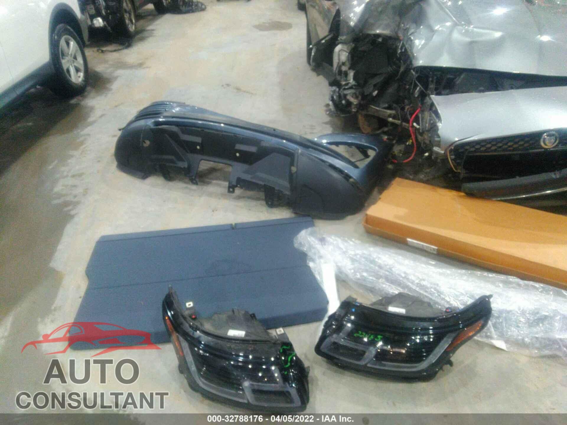 LAND ROVER RANGE ROVER 2019 - SALGS2SV0KA548227